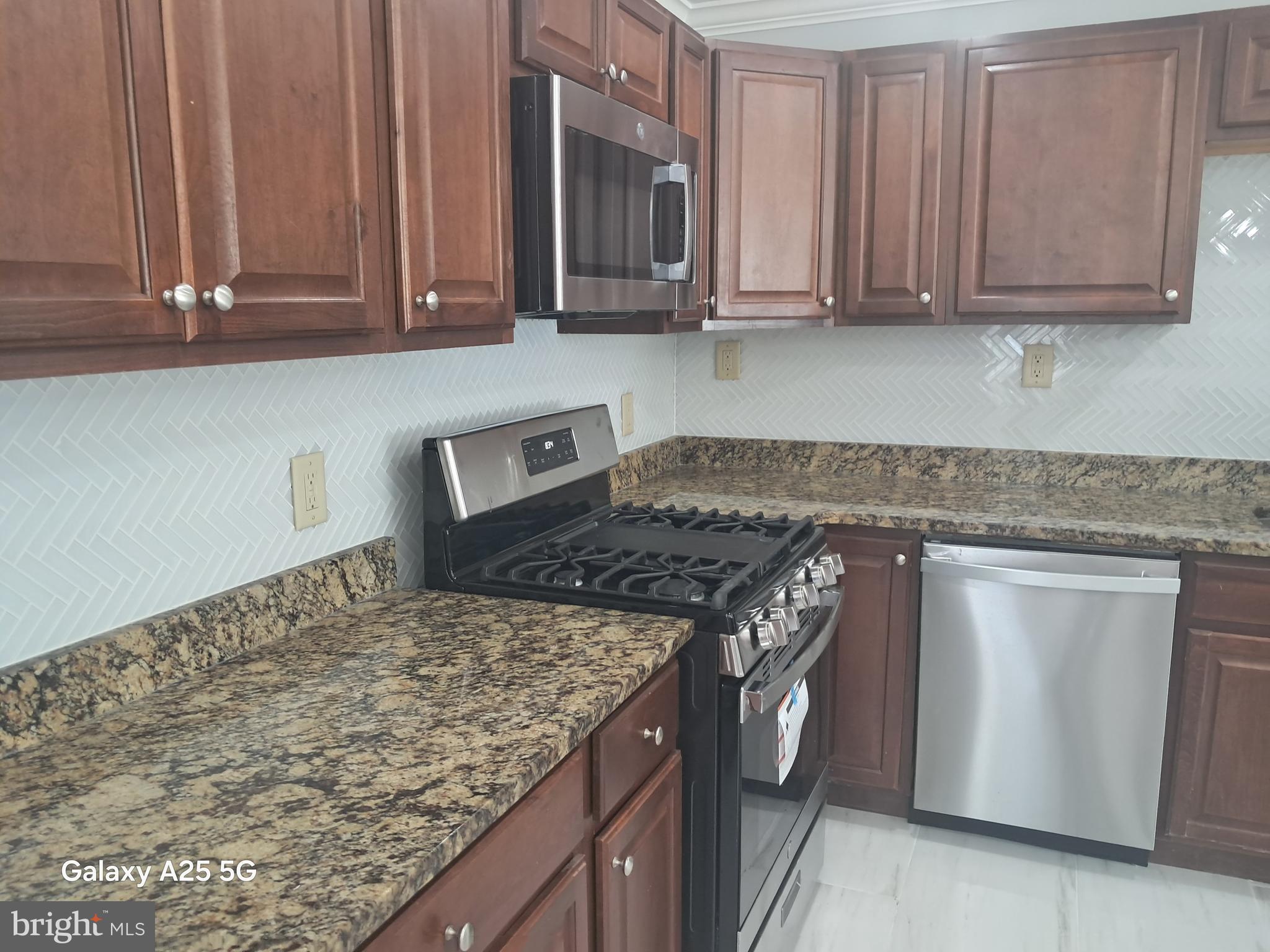 GLEN BURNIE PARK - Residential