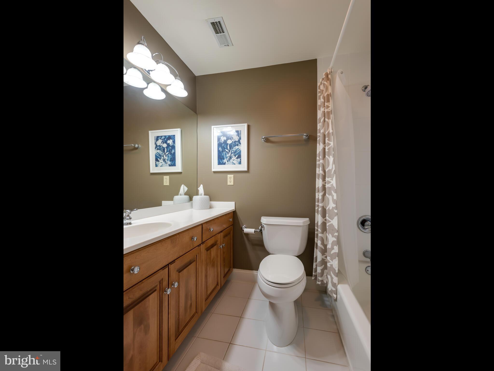 DOUGLASS LANE - Residential