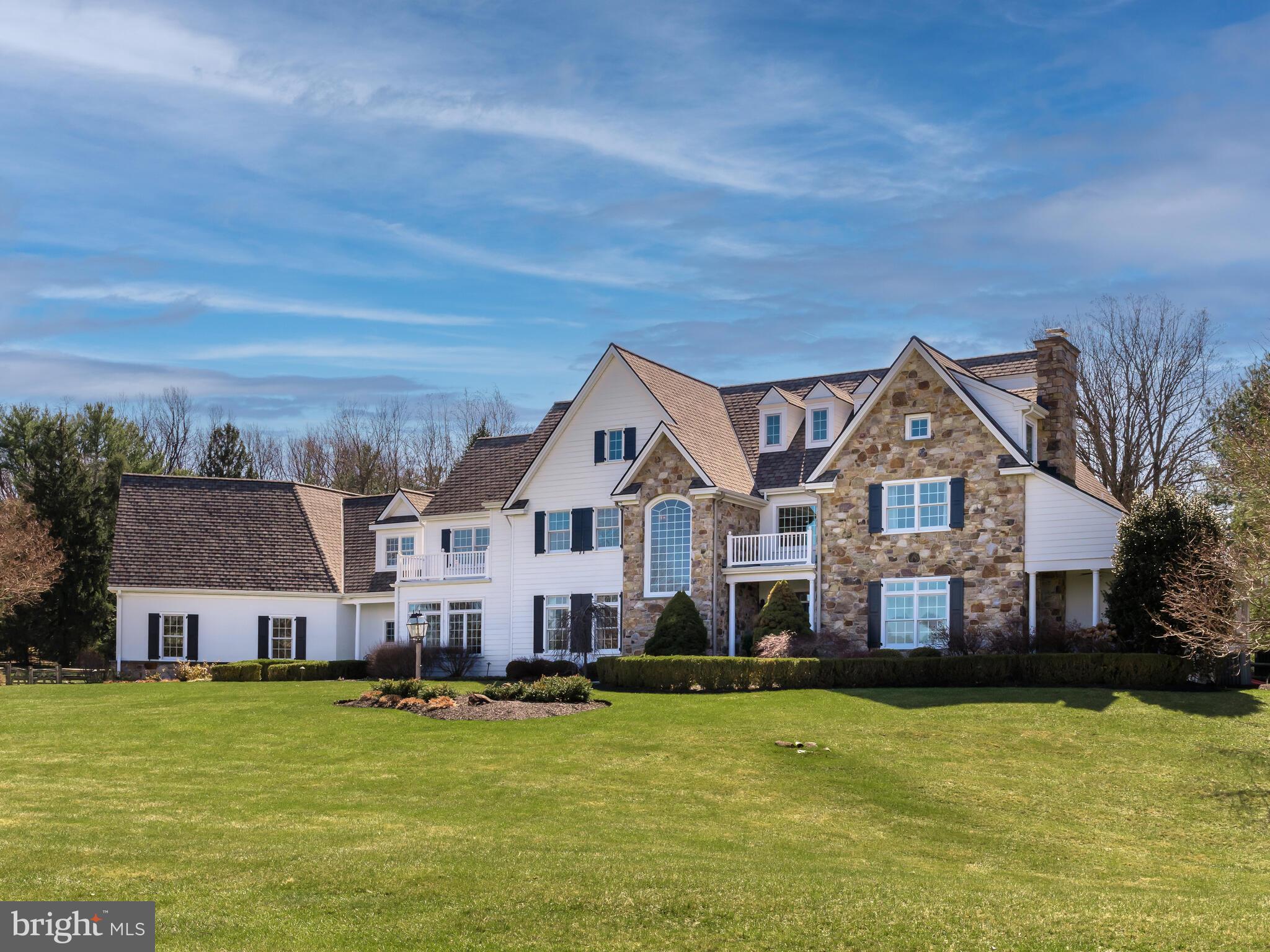 DOUGLASS LANE - Residential