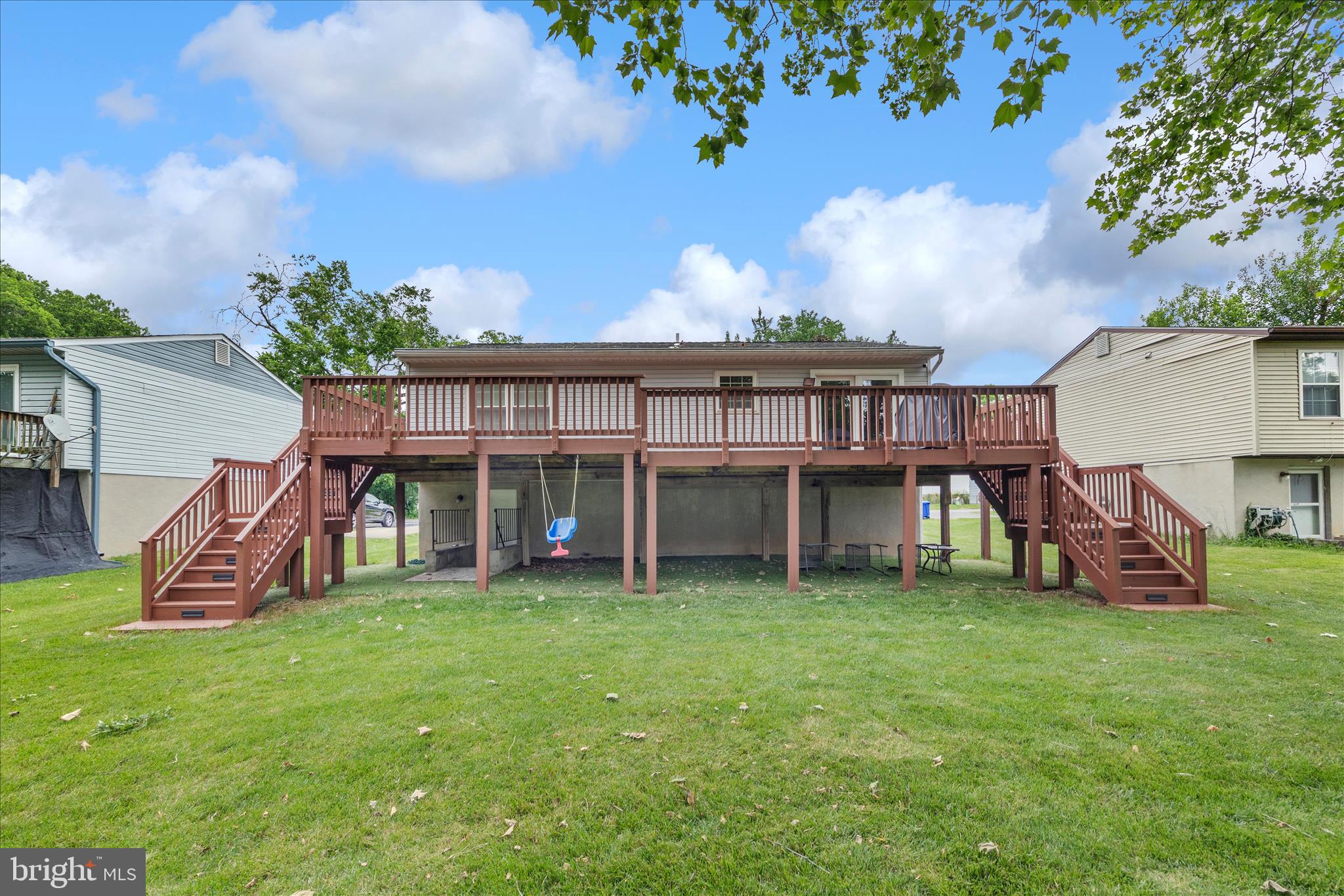 CATONSVILLE MANOR - Residential