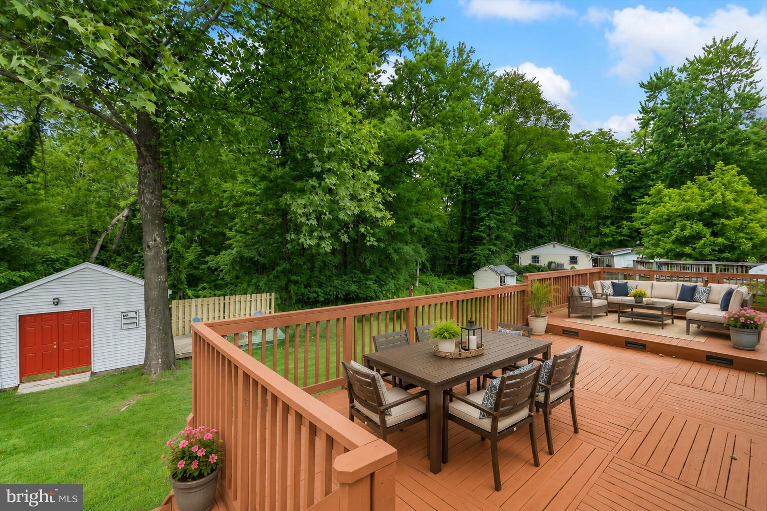 CATONSVILLE MANOR - Residential