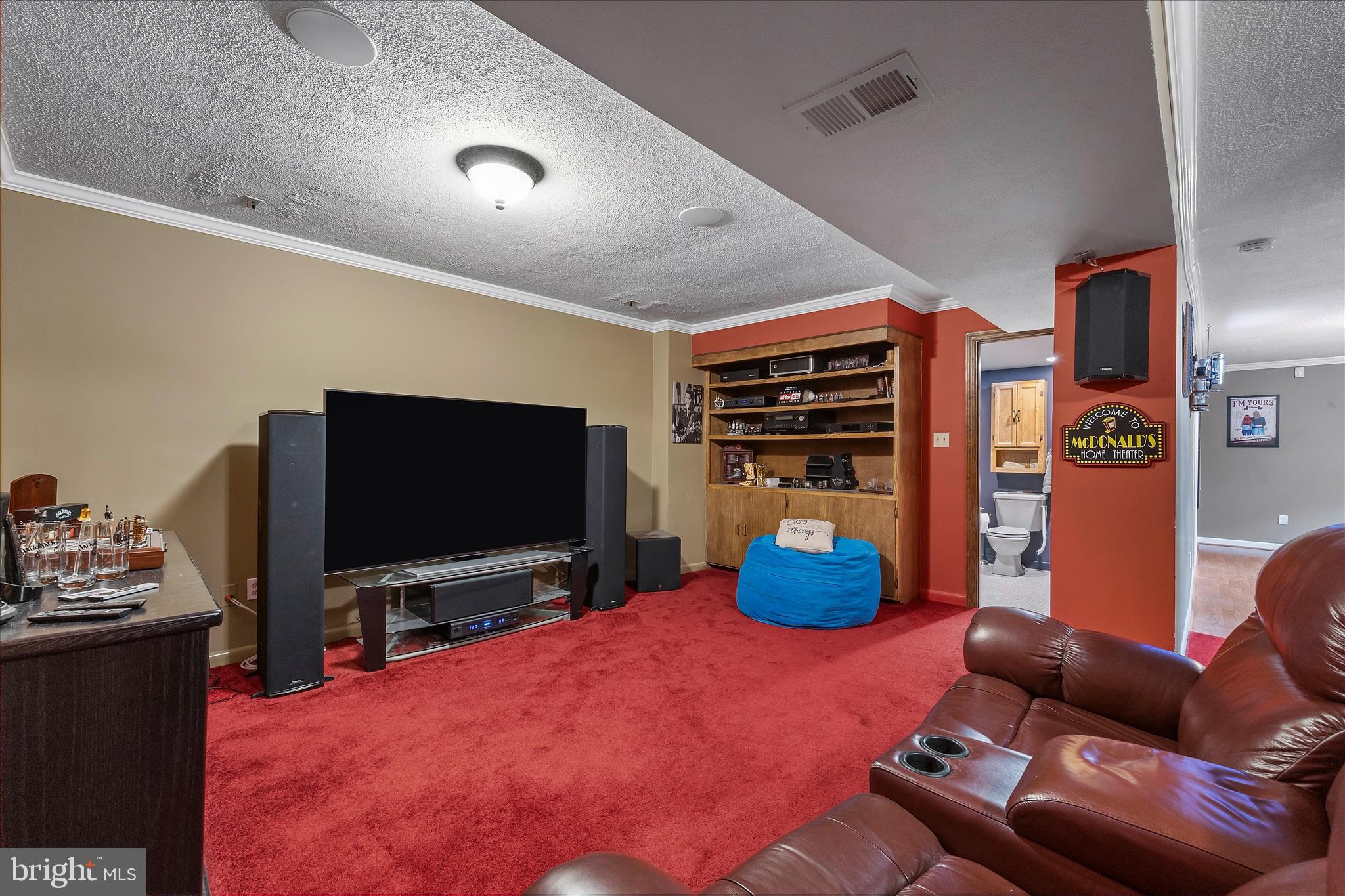 CATONSVILLE MANOR - Residential
