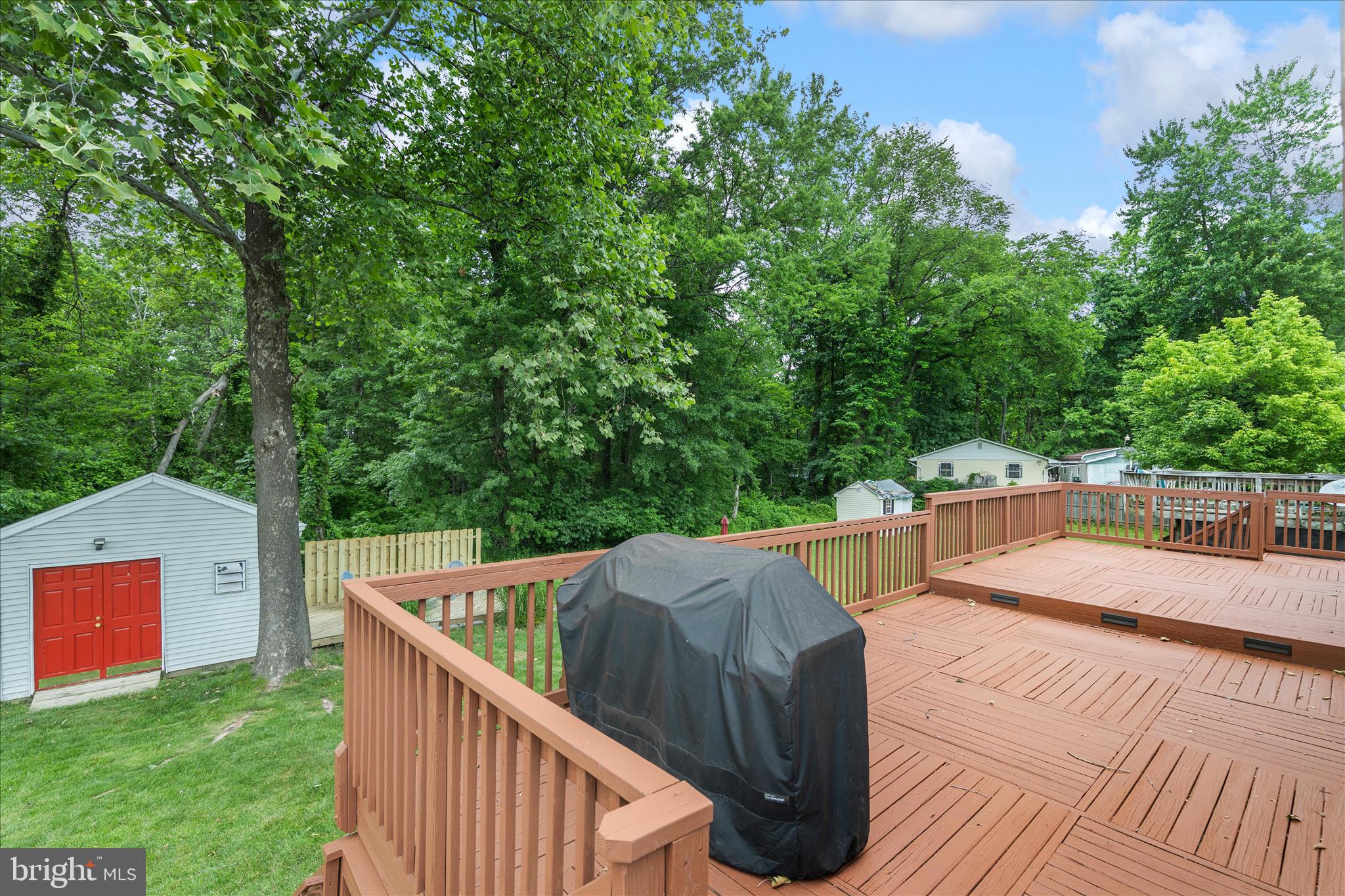 CATONSVILLE MANOR - Residential