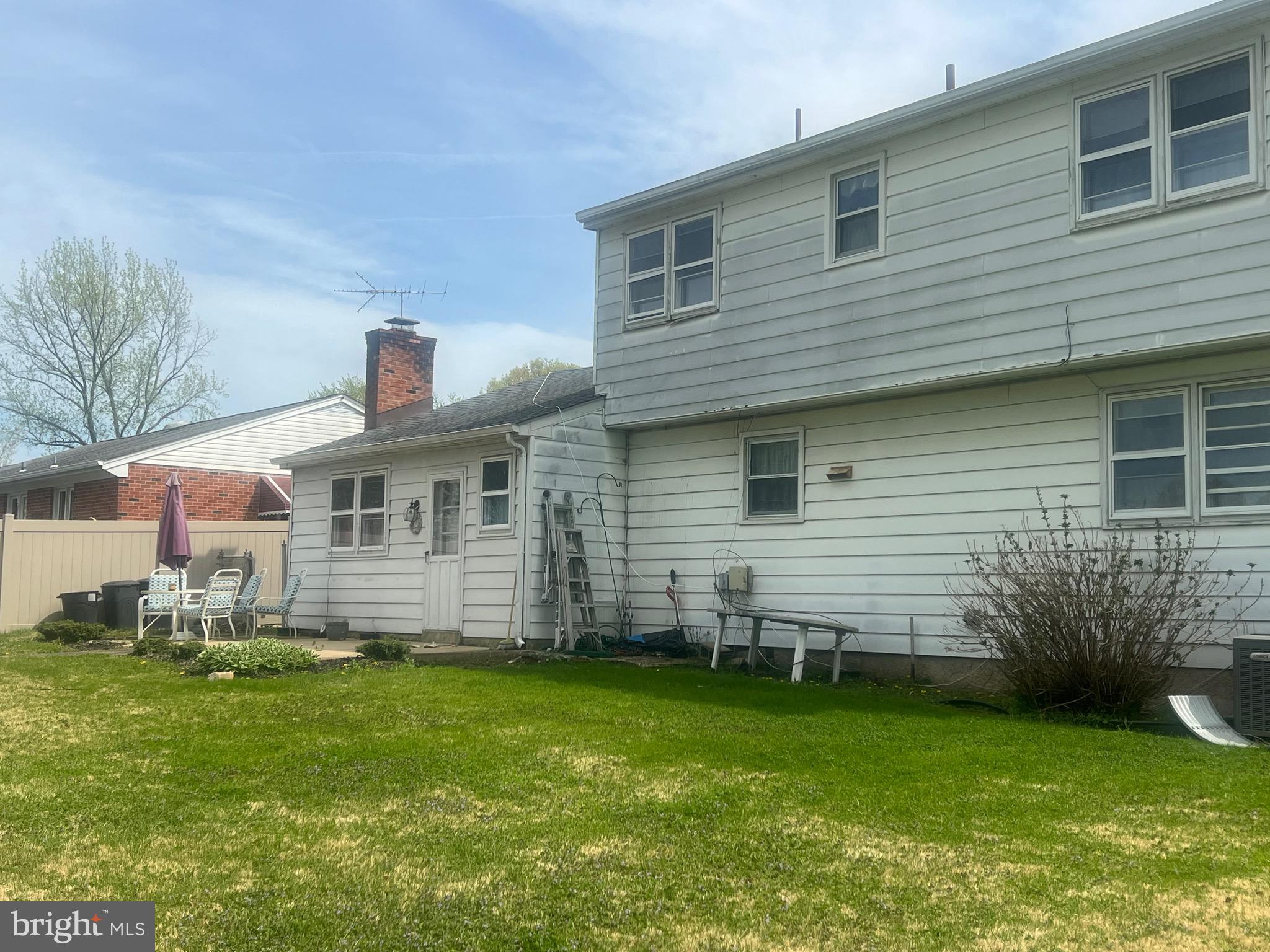 VAN DYKE VILLAGE - Residential