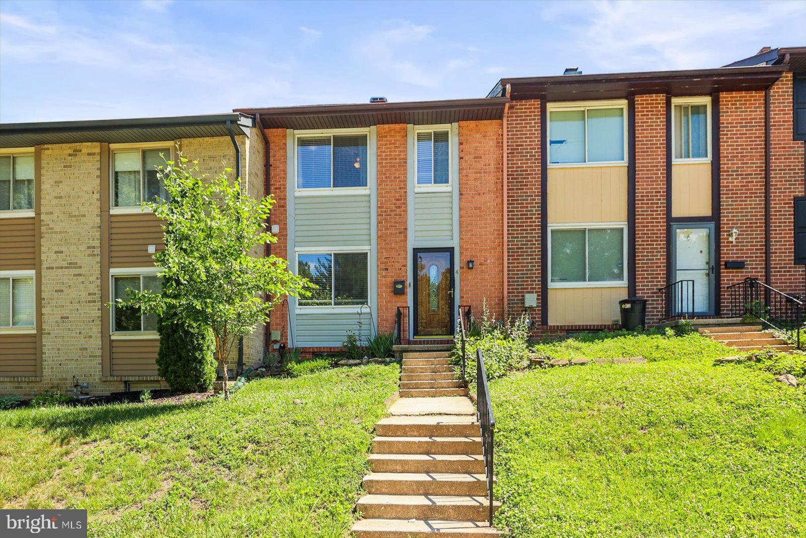 DONCASTER VILLAGE - Residential