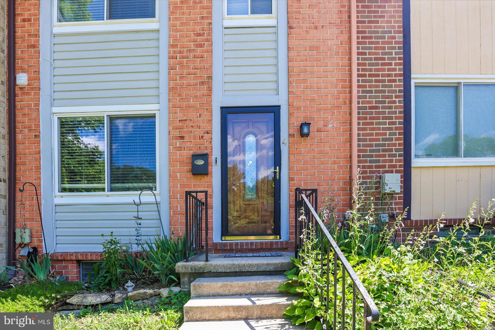DONCASTER VILLAGE - Residential