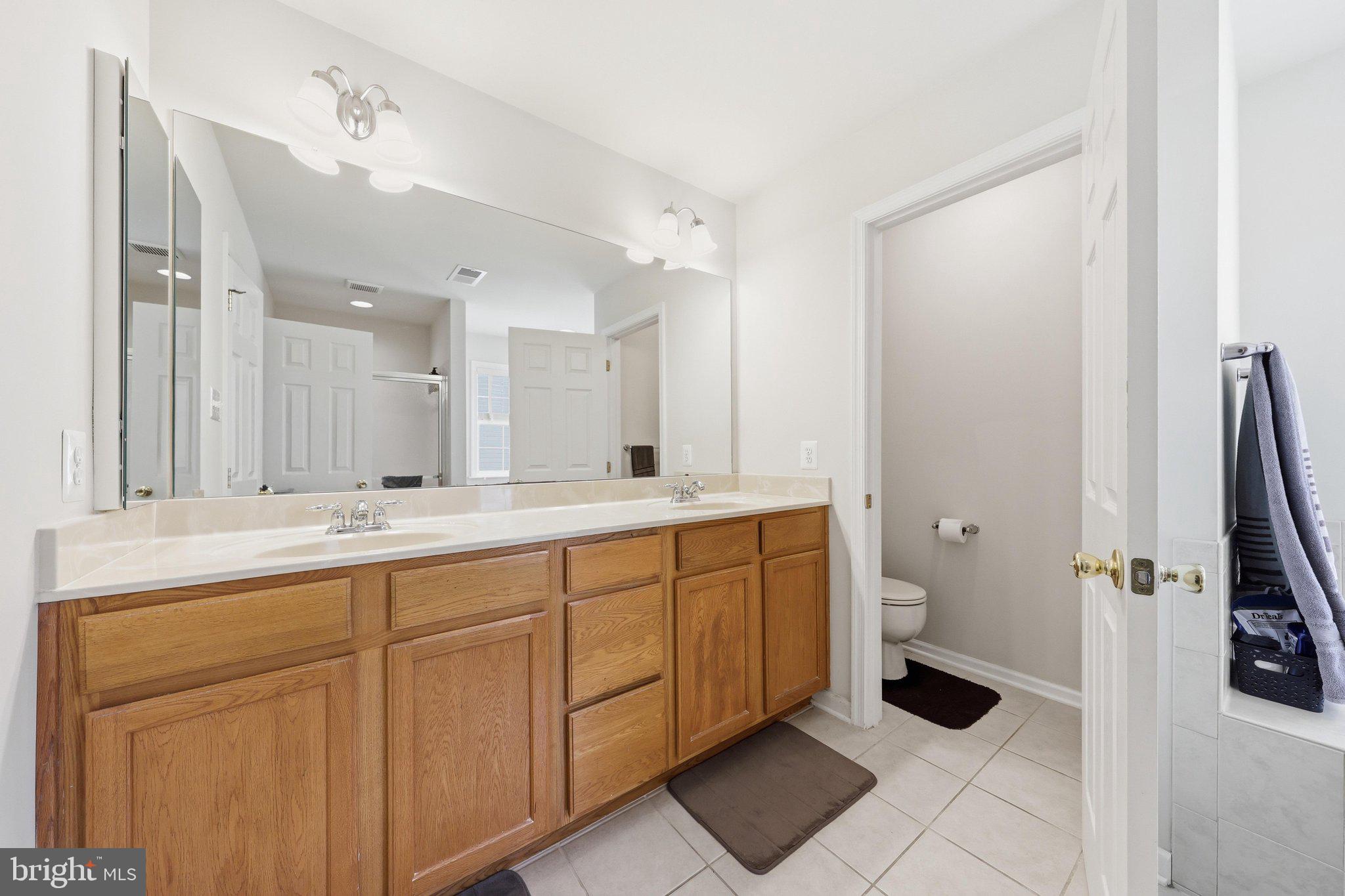 RIVER CREST II - Residential