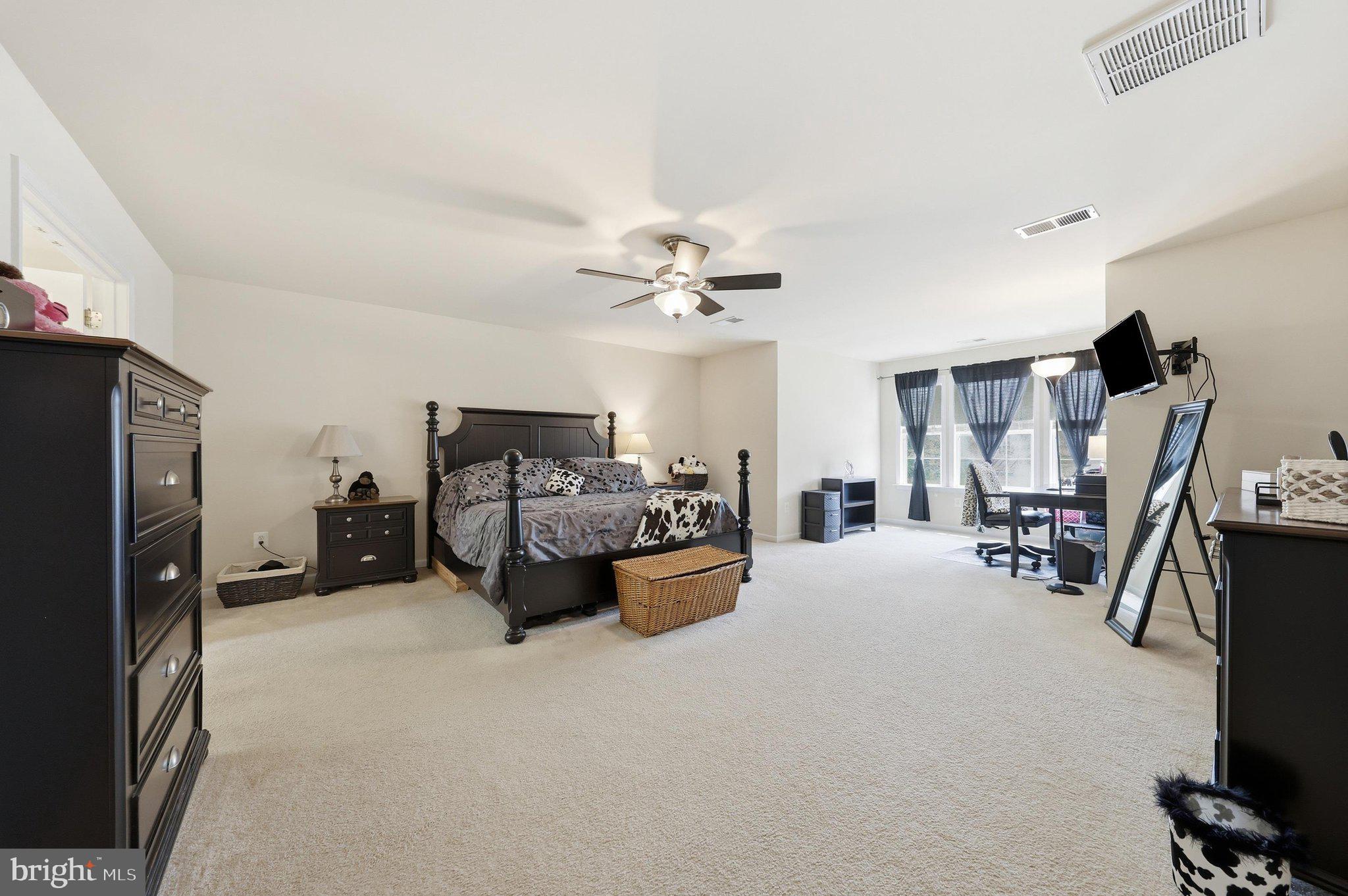 RIVER CREST II - Residential