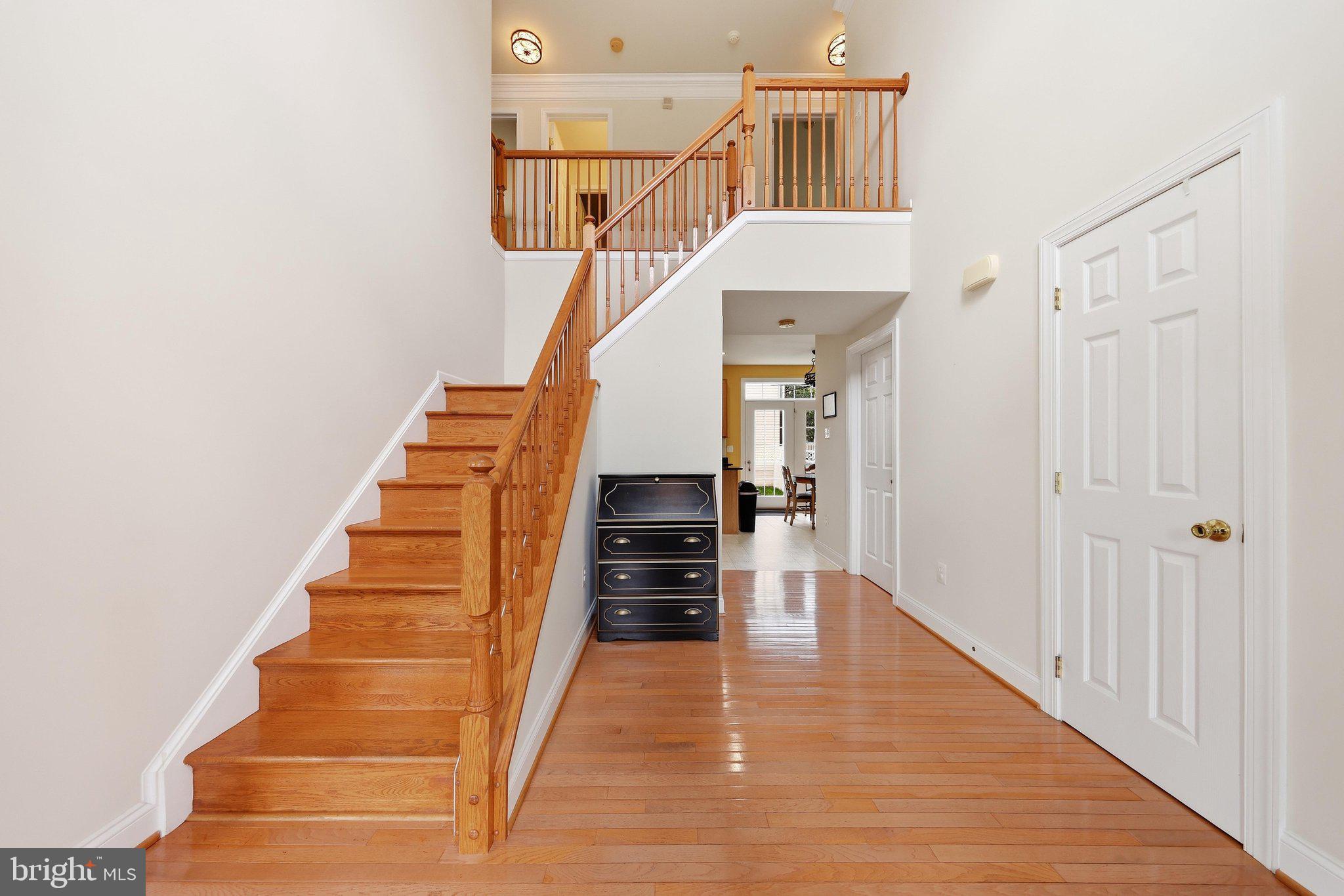 RIVER CREST II - Residential