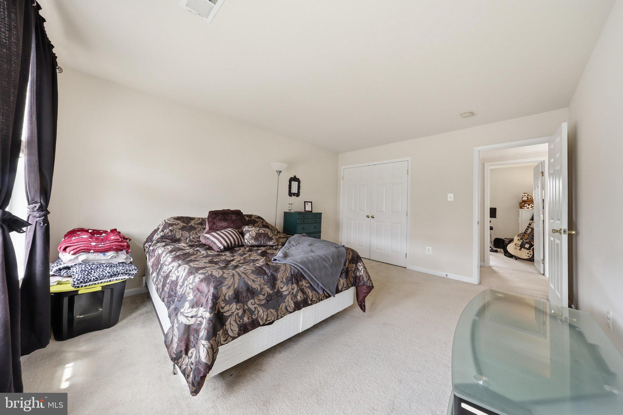 RIVER CREST II - Residential