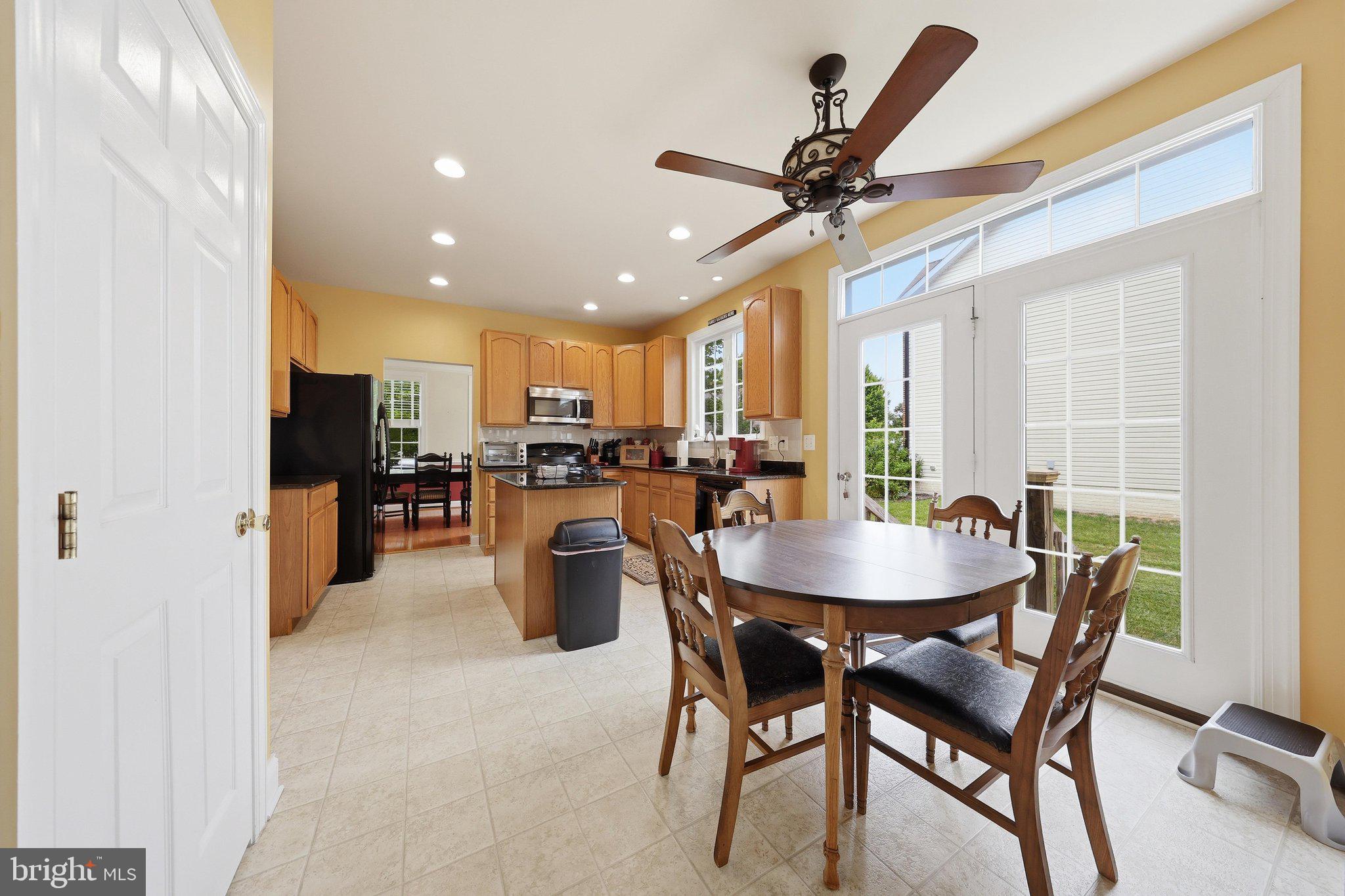 RIVER CREST II - Residential
