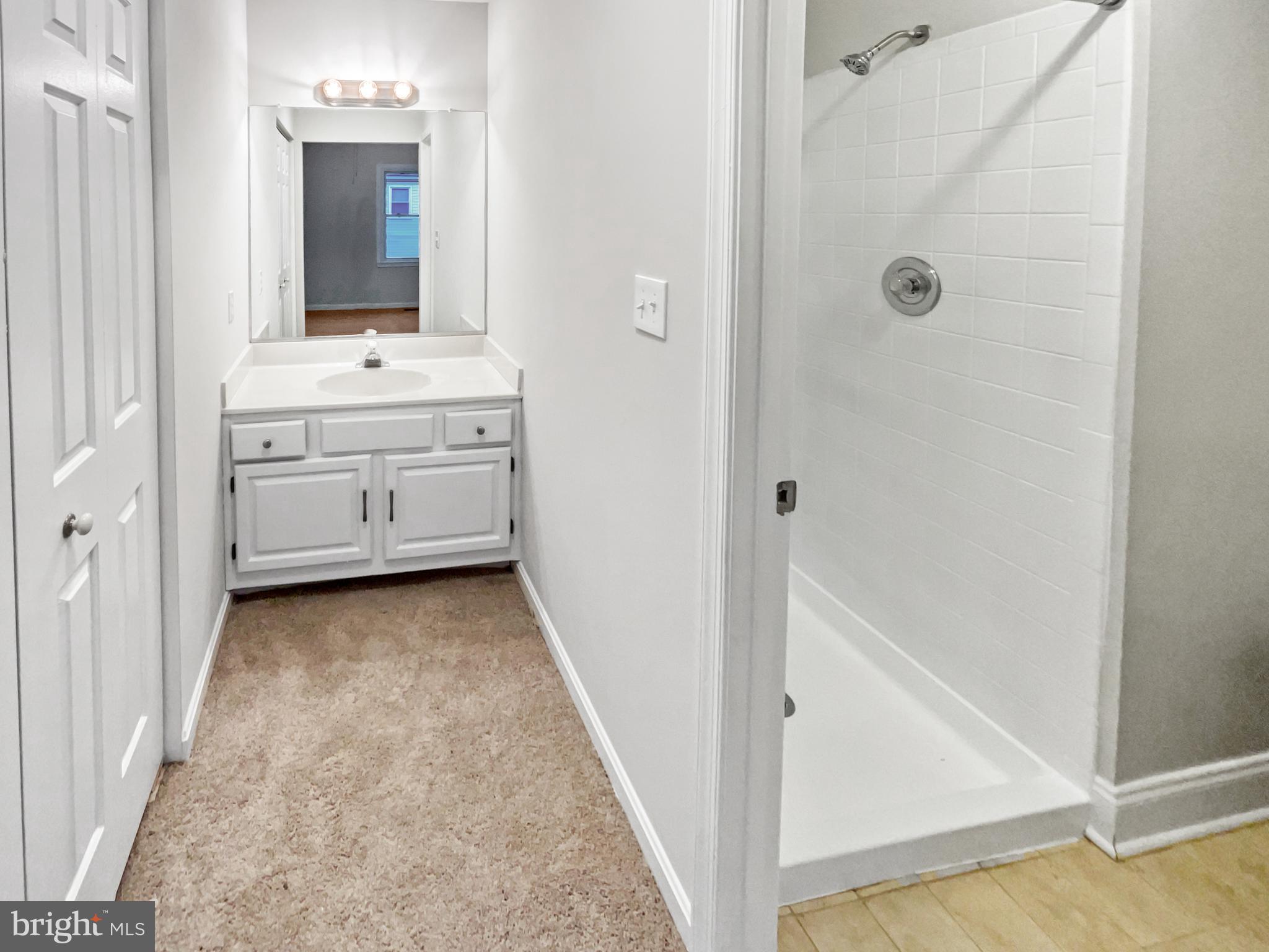 ROXBURY OF MT VERNON - Residential