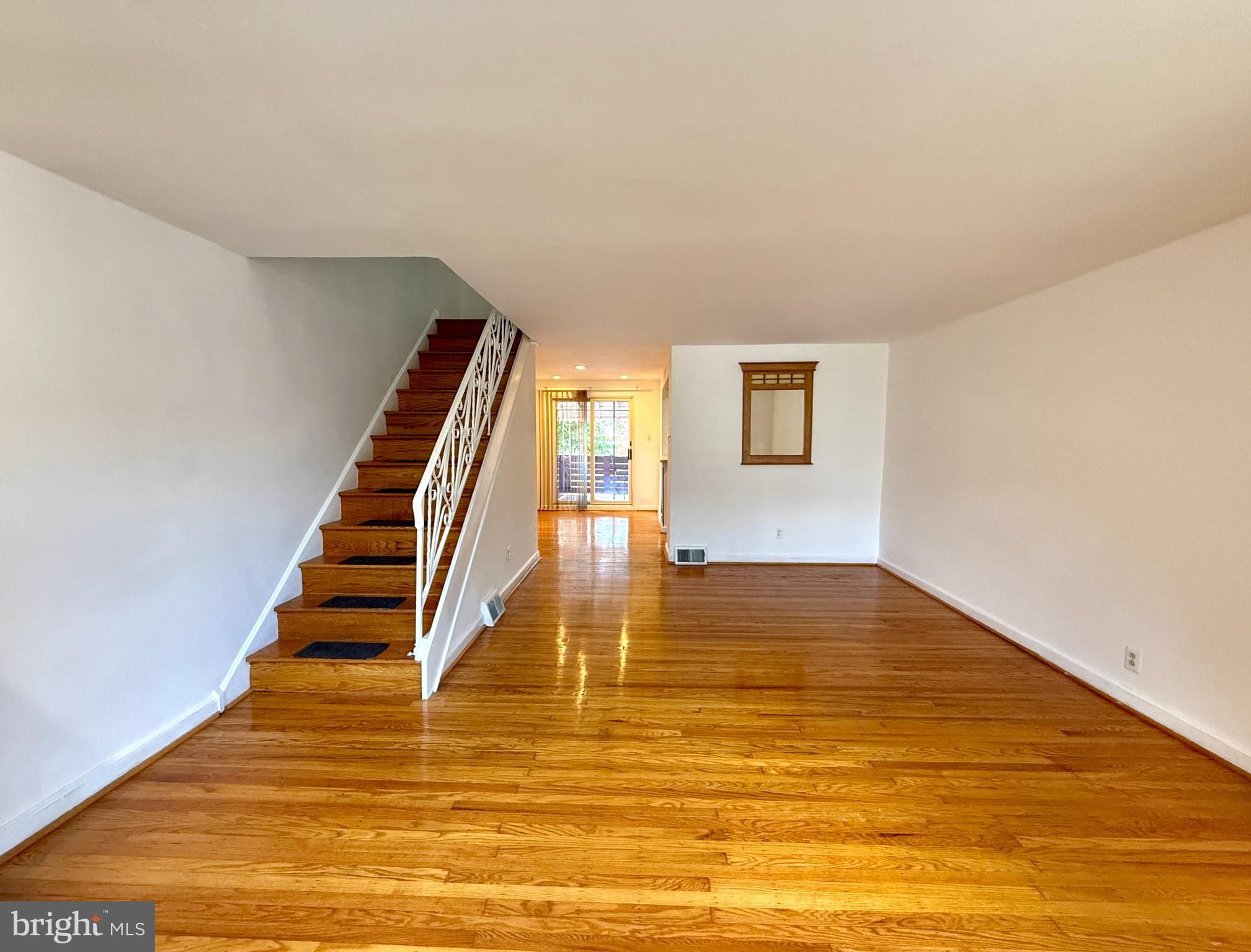 WEST OAK LANE - Residential
