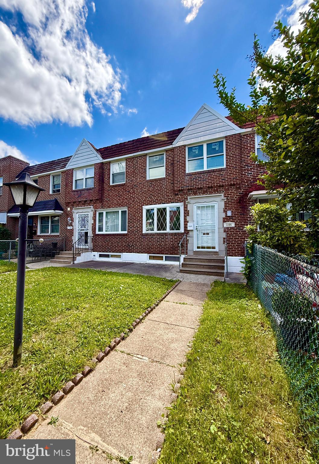 WEST OAK LANE - Residential