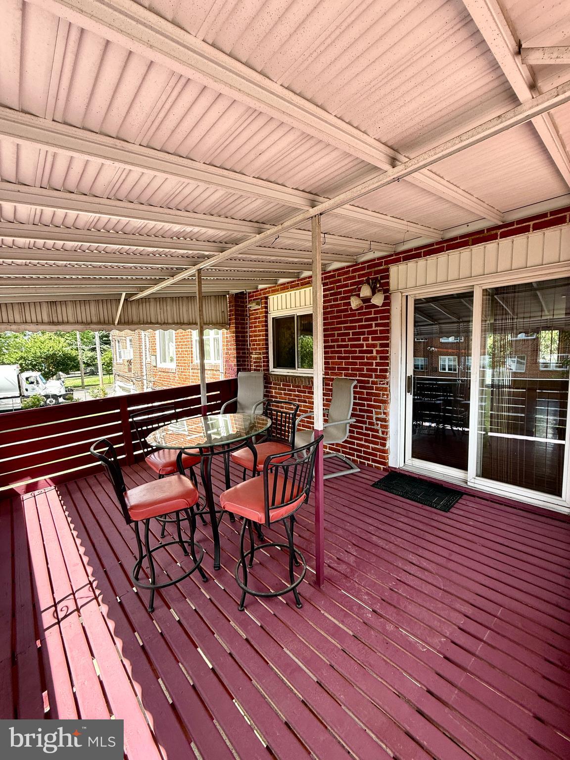 WEST OAK LANE - Residential