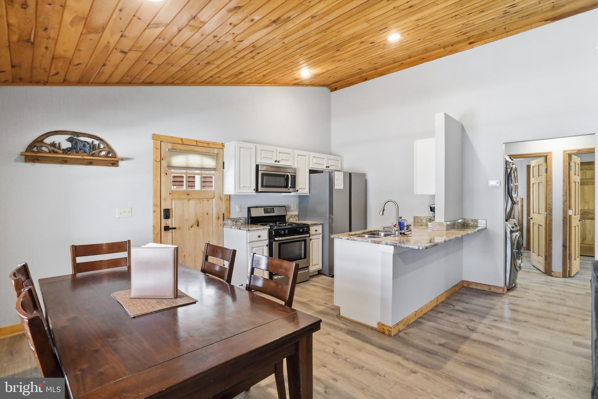 THE LODGES AT SUNSET VILLAGE - Residential