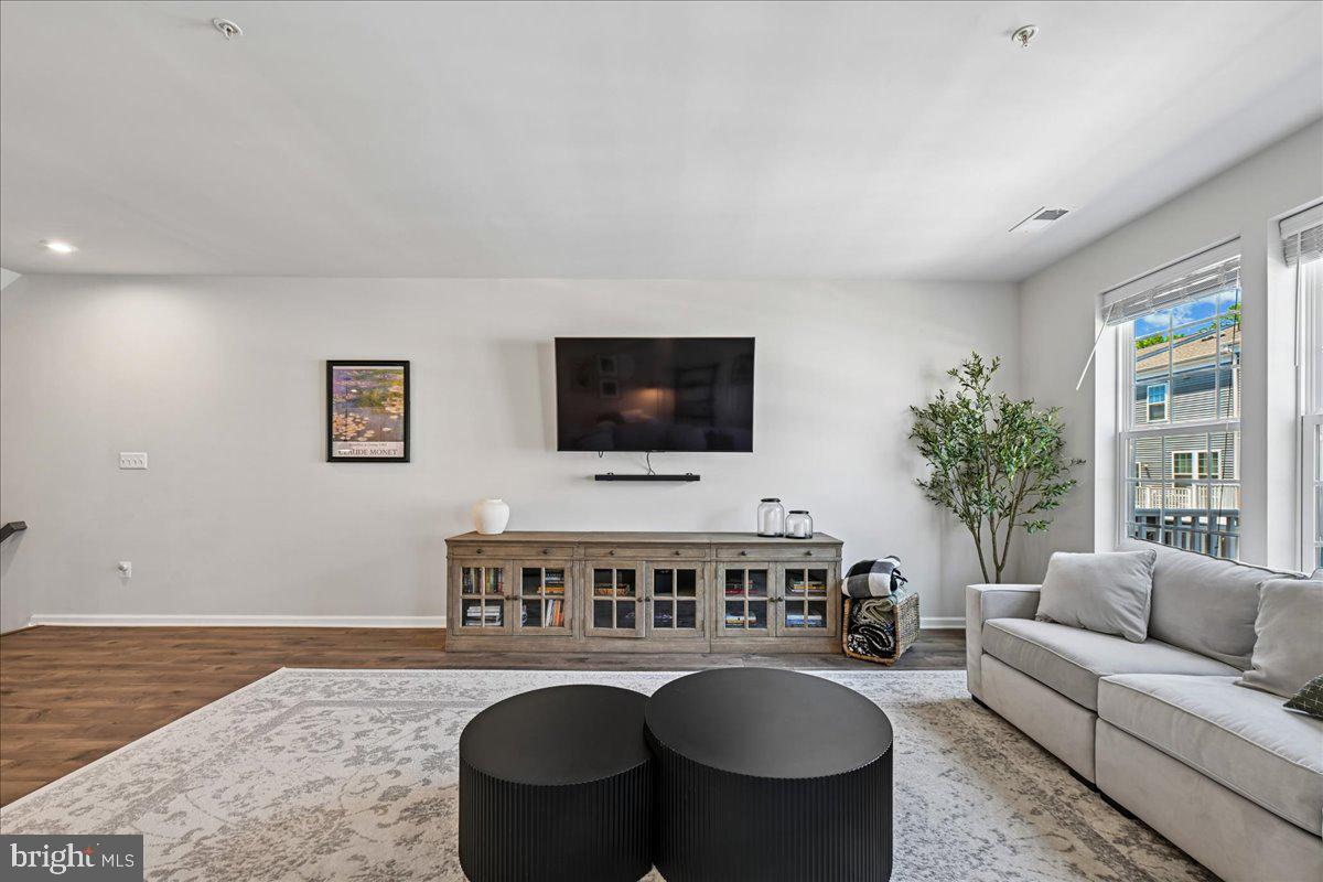 GLEN DALE COMMONS PHASE 2 - Residential