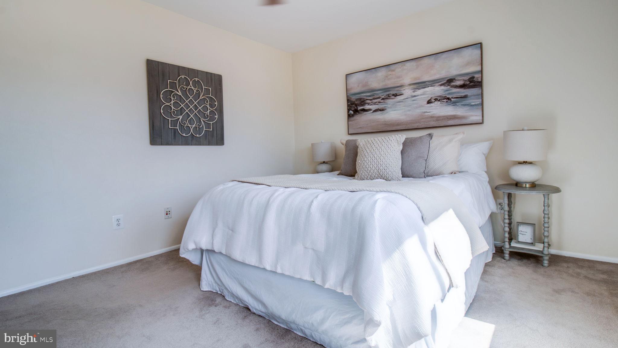 COVINGTON SQUARE - Residential