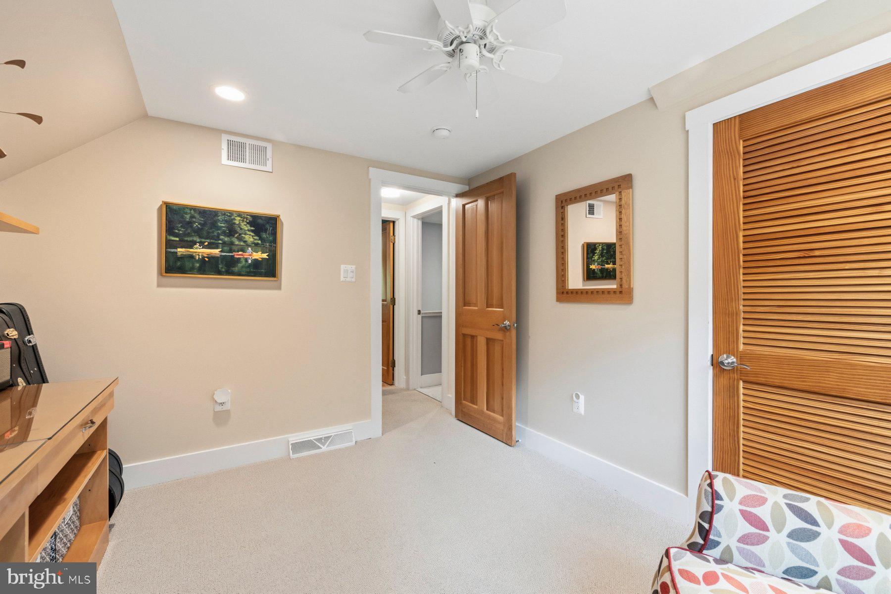RIVERWOOD FARMS - Residential