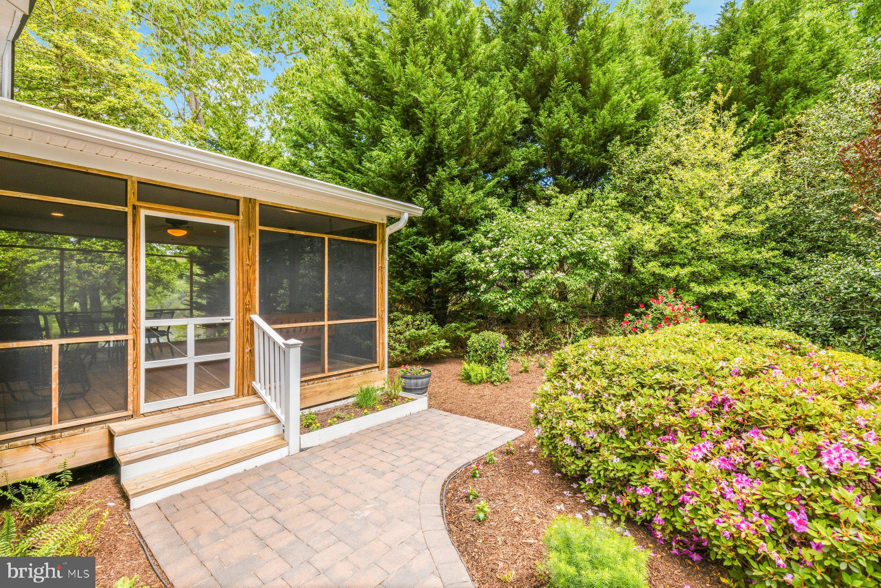 RIVERWOOD FARMS - Residential
