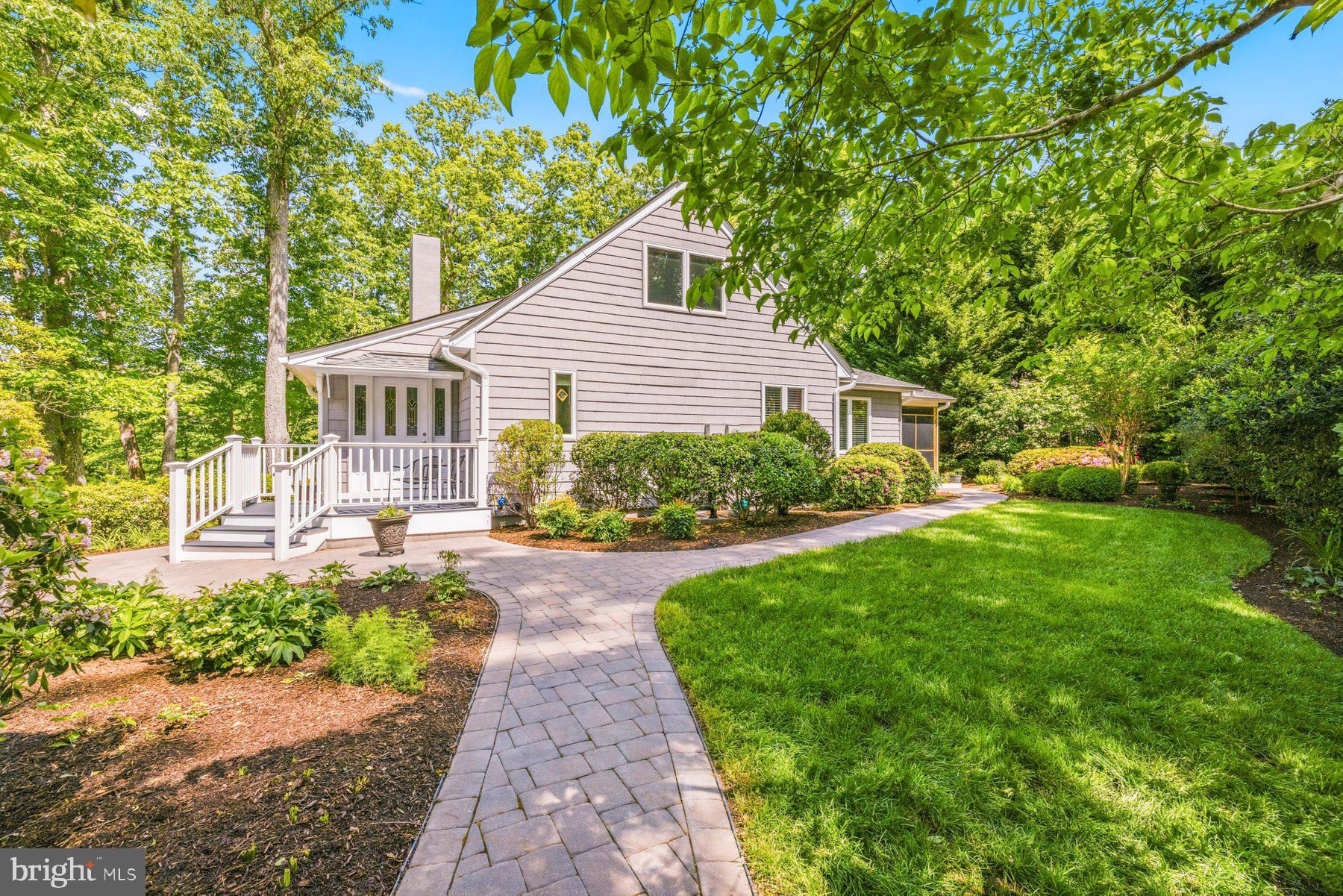 RIVERWOOD FARMS - Residential