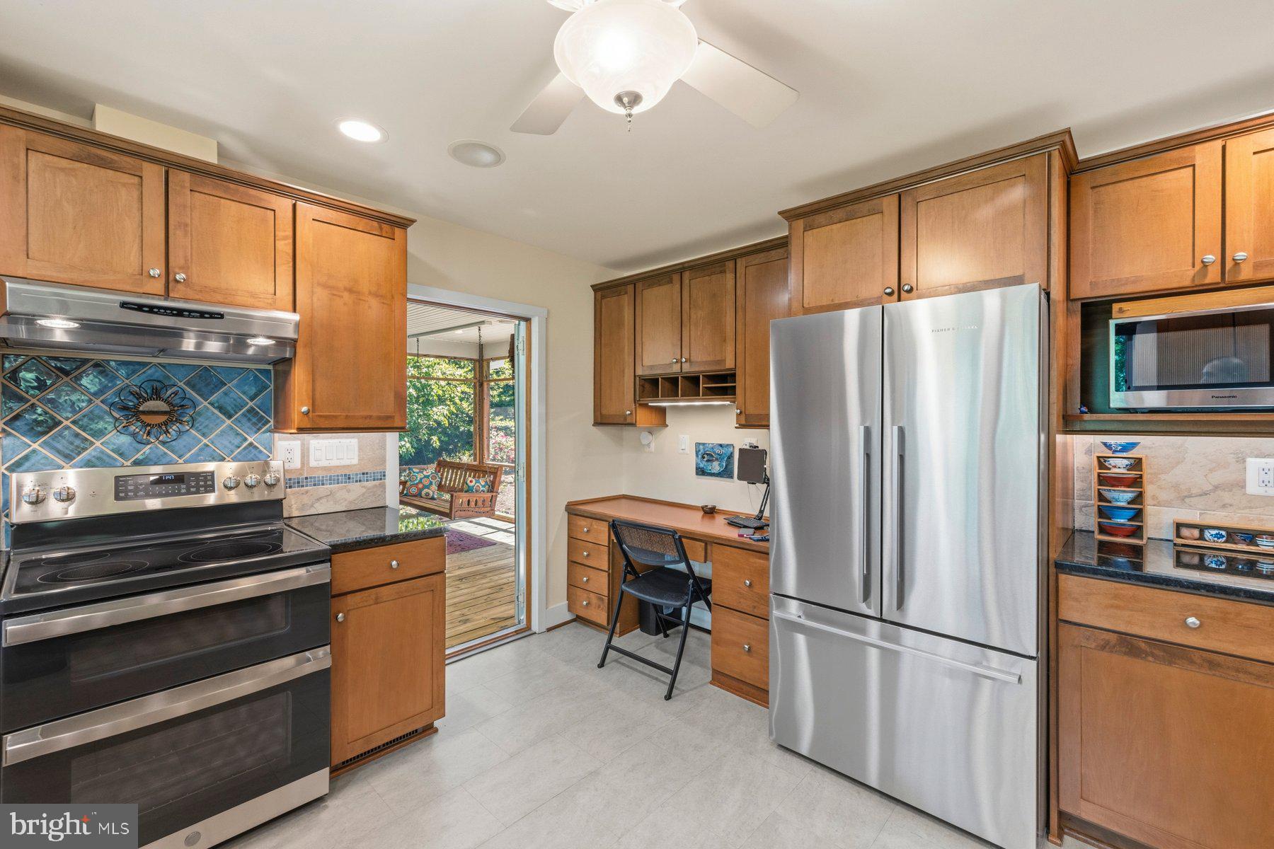RIVERWOOD FARMS - Residential
