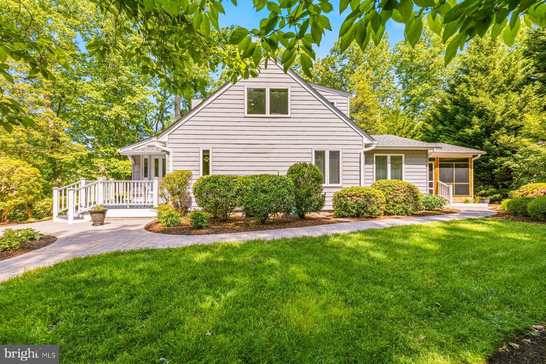 RIVERWOOD FARMS - Residential