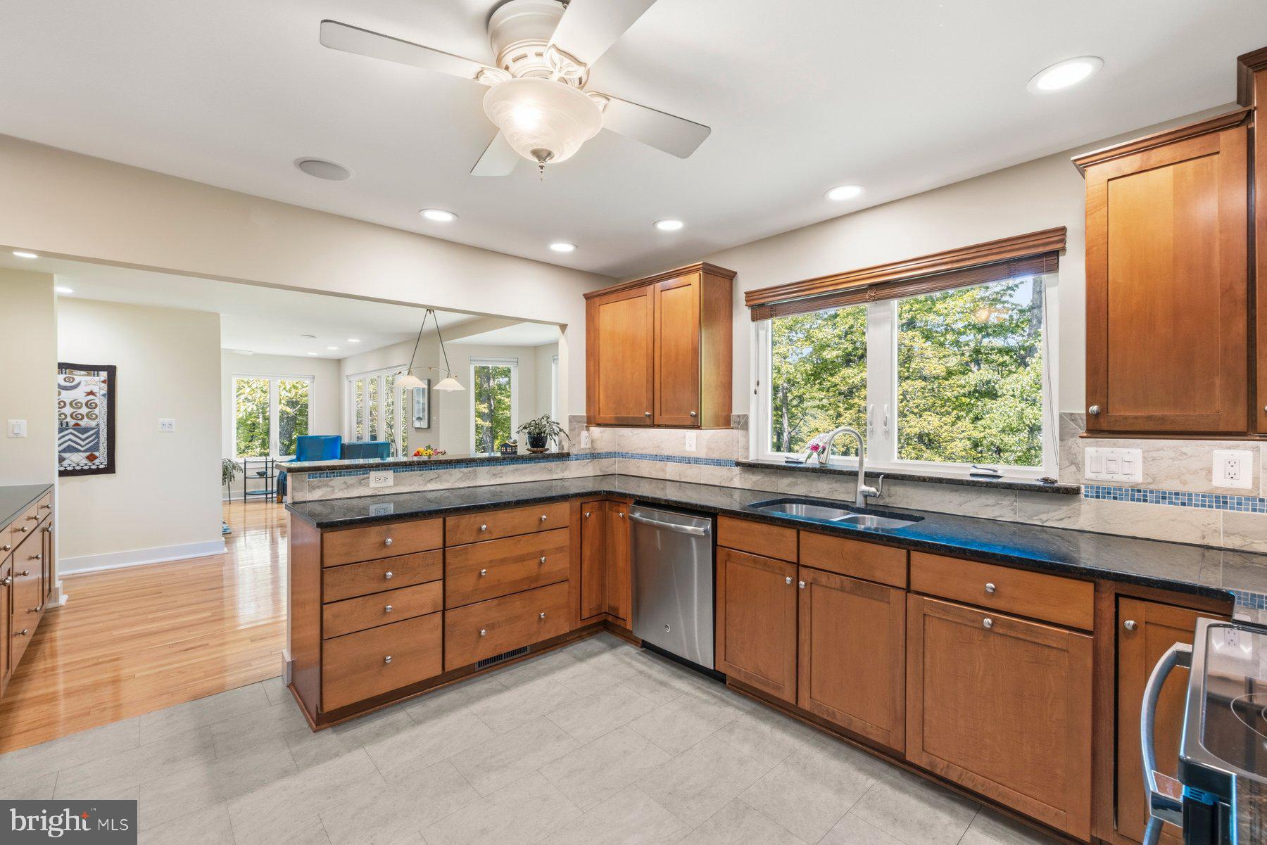 RIVERWOOD FARMS - Residential