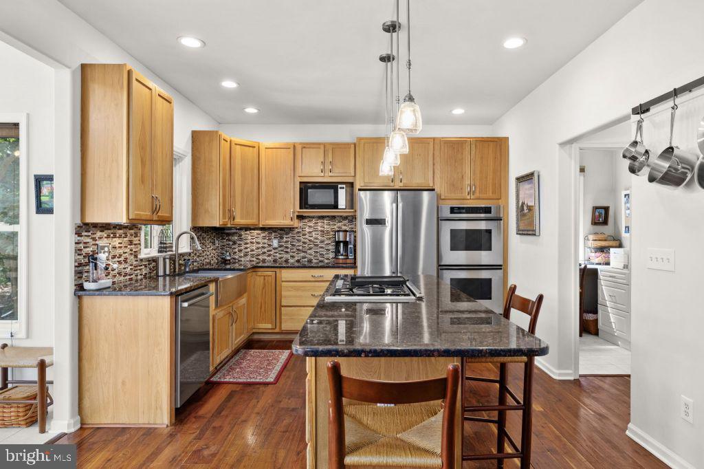 NI RIVER LANDING - Residential