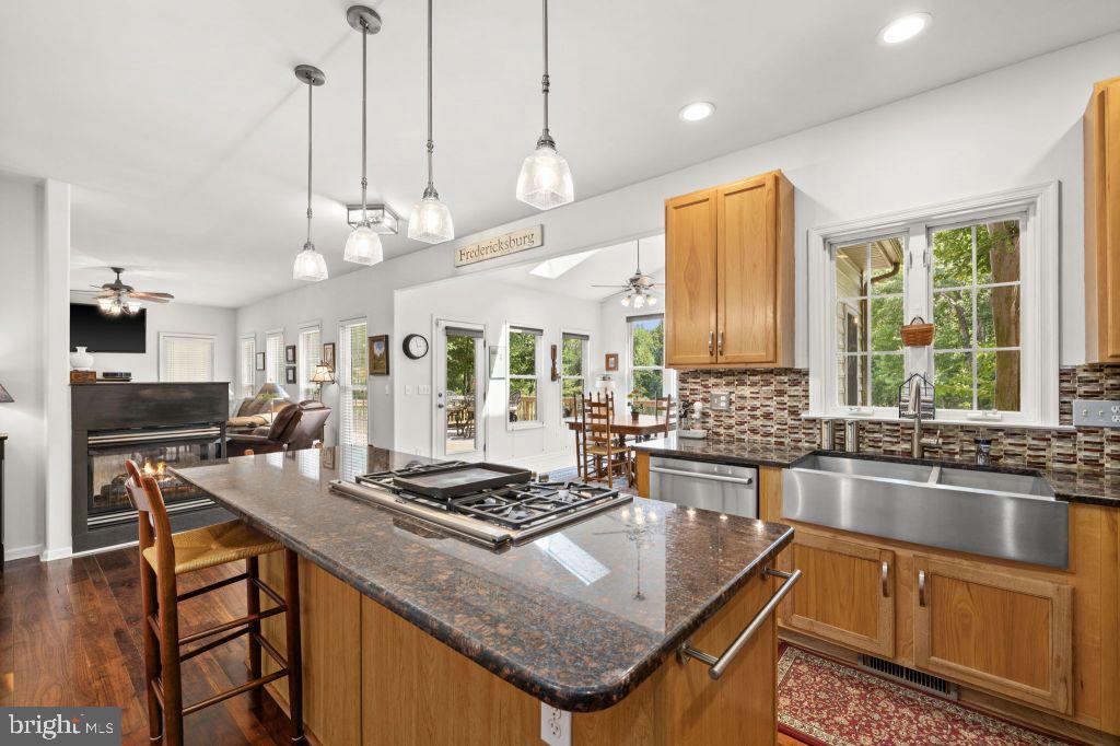NI RIVER LANDING - Residential