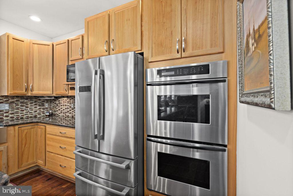 NI RIVER LANDING - Residential