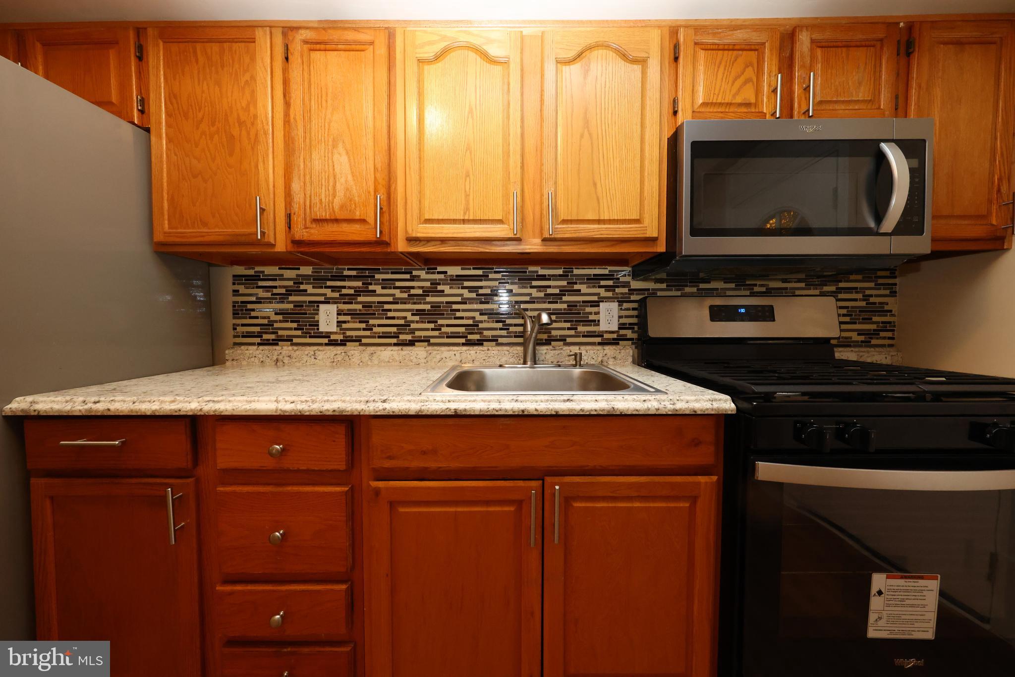 SANDTOWN-WINCHESTER - Residential