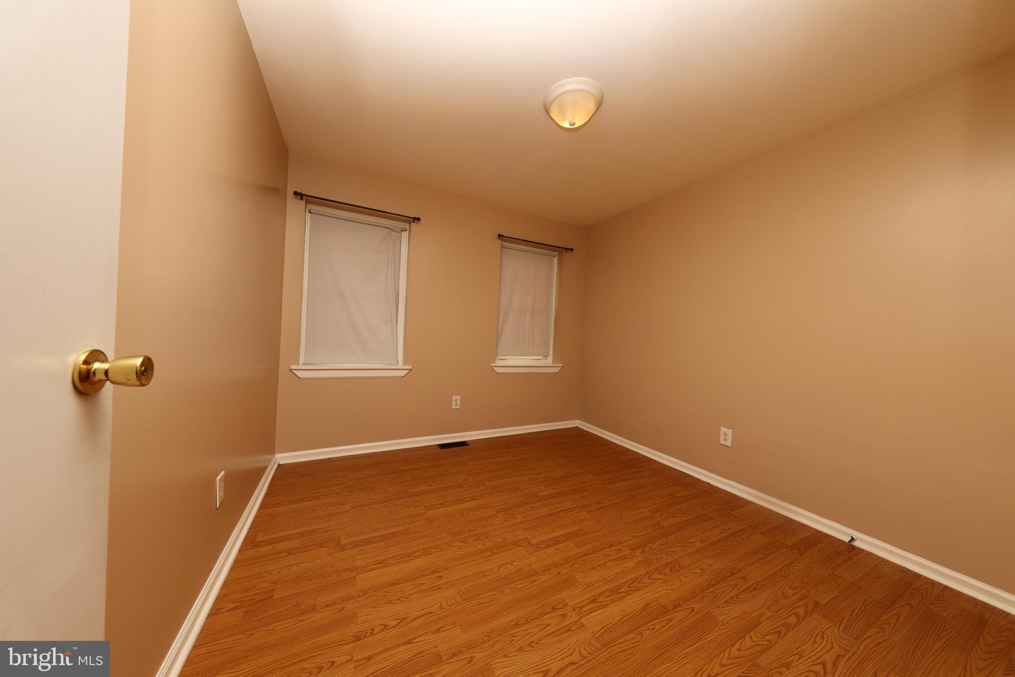 SANDTOWN-WINCHESTER - Residential