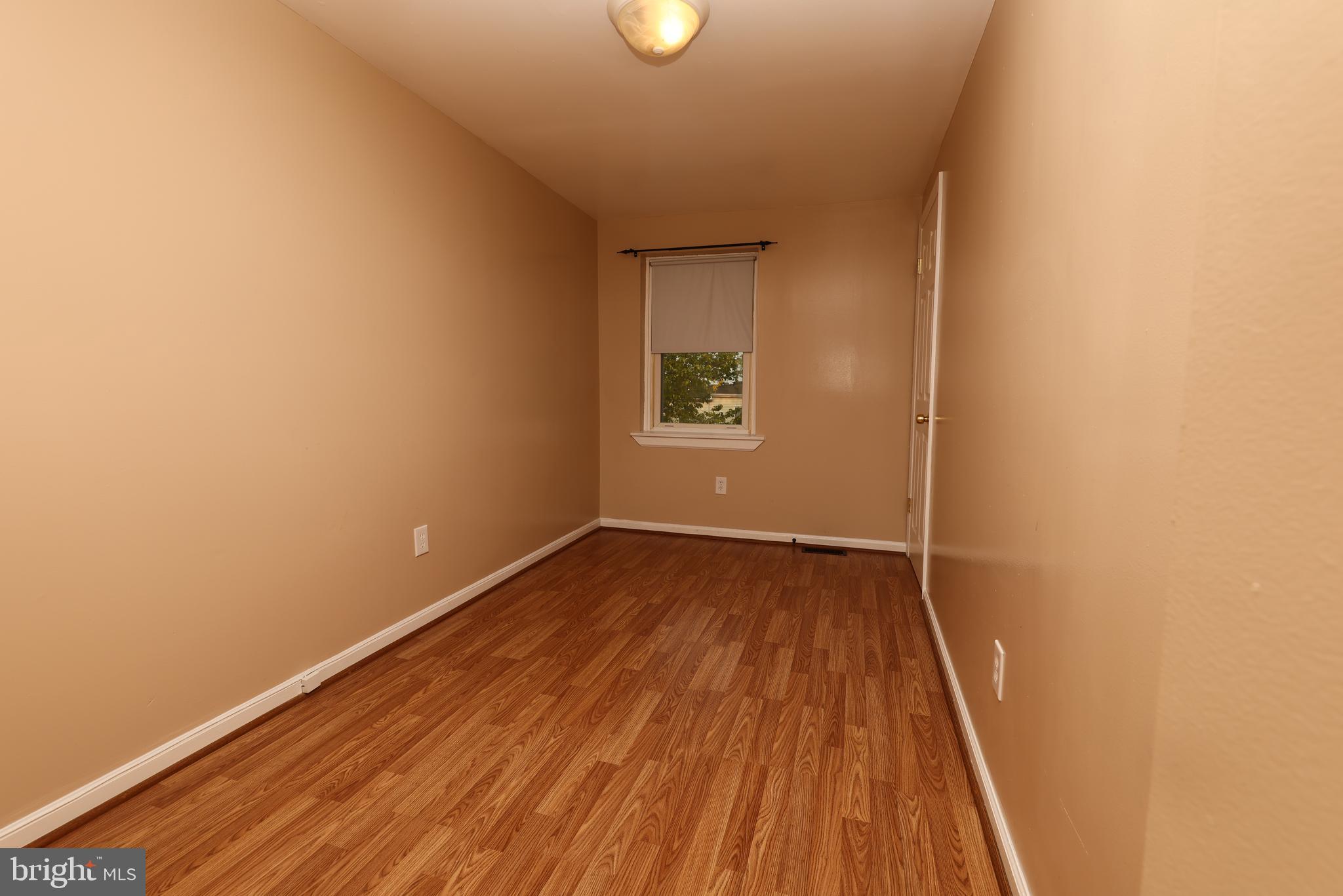 SANDTOWN-WINCHESTER - Residential