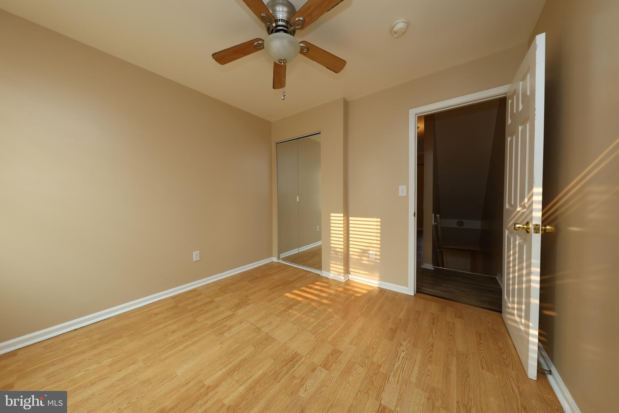 SANDTOWN-WINCHESTER - Residential
