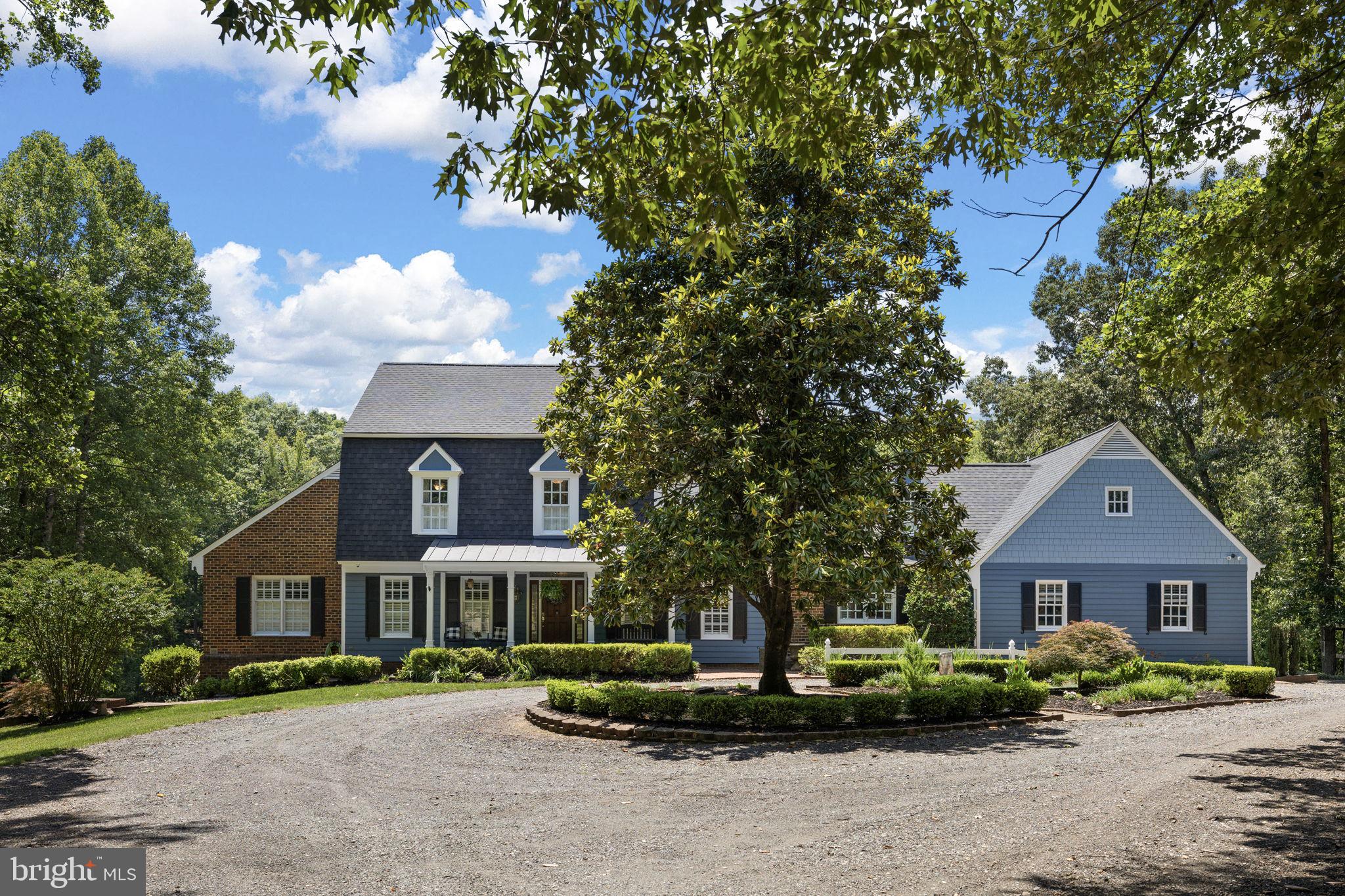 RIVER ROAD - Residential