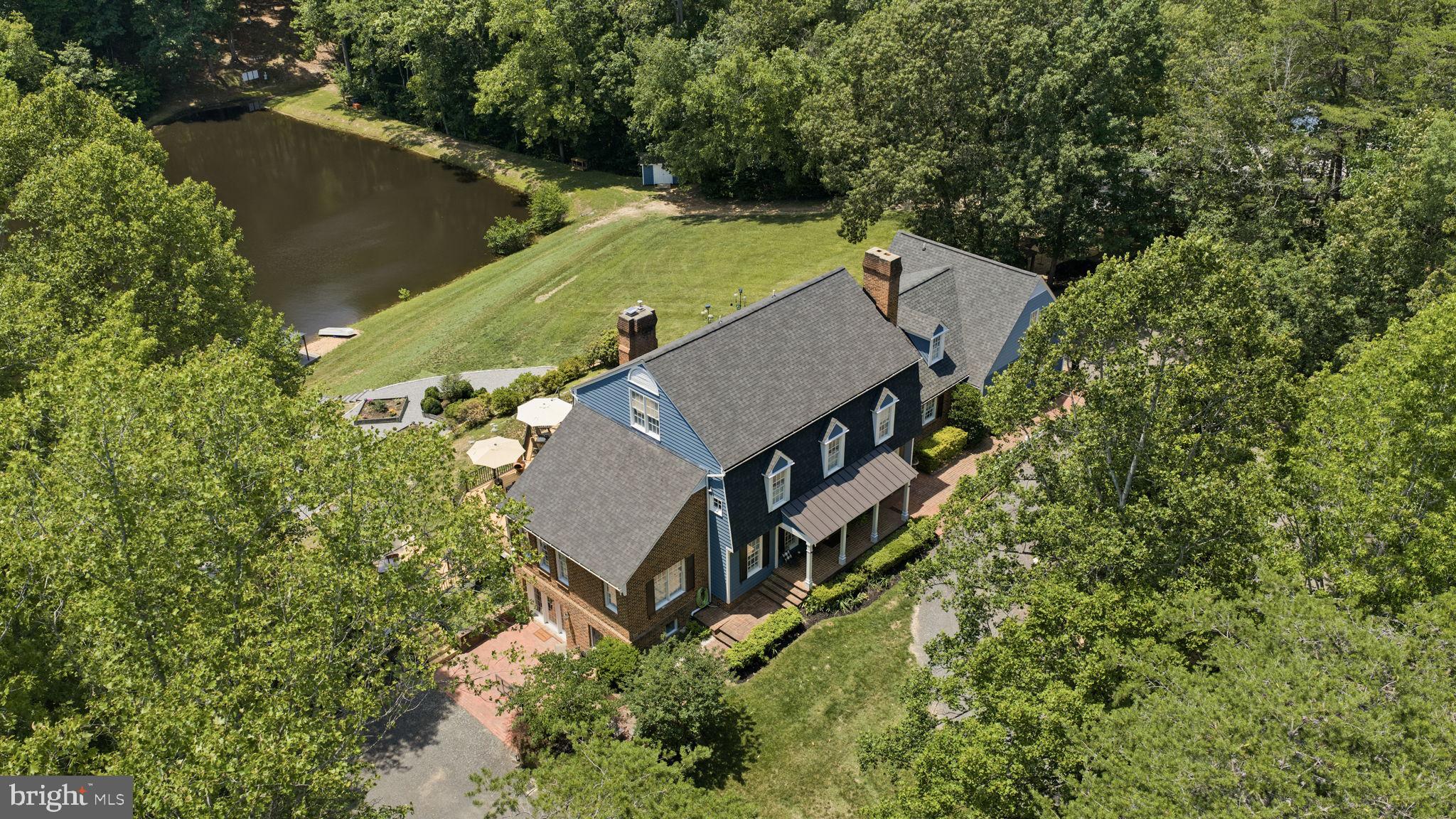 RIVER ROAD - Residential