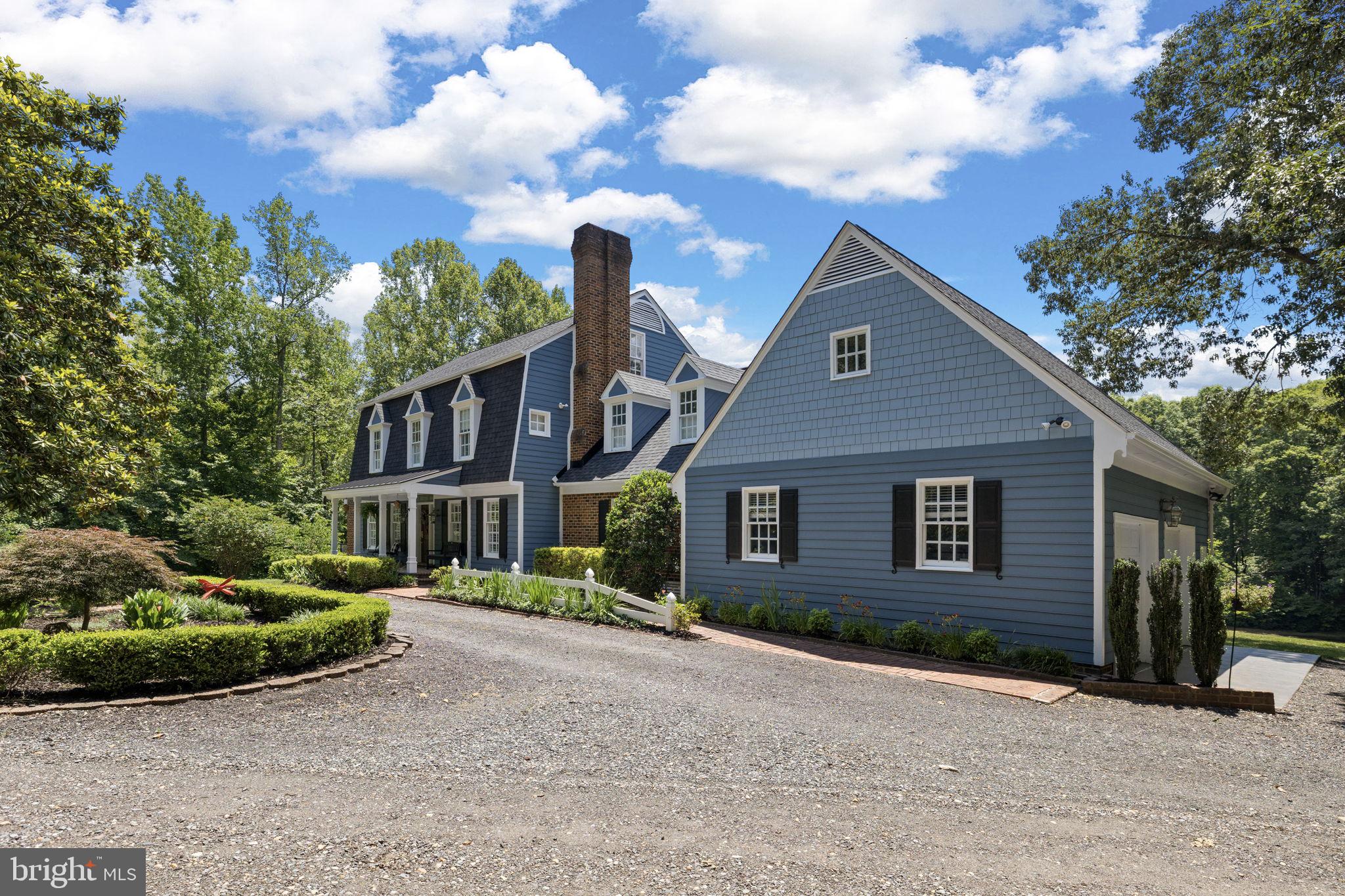 RIVER ROAD - Residential