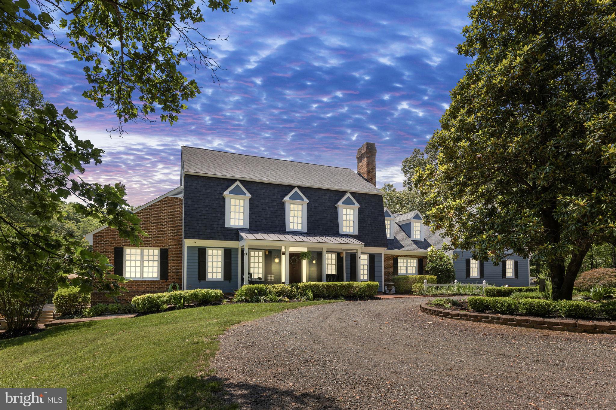 RIVER ROAD - Residential