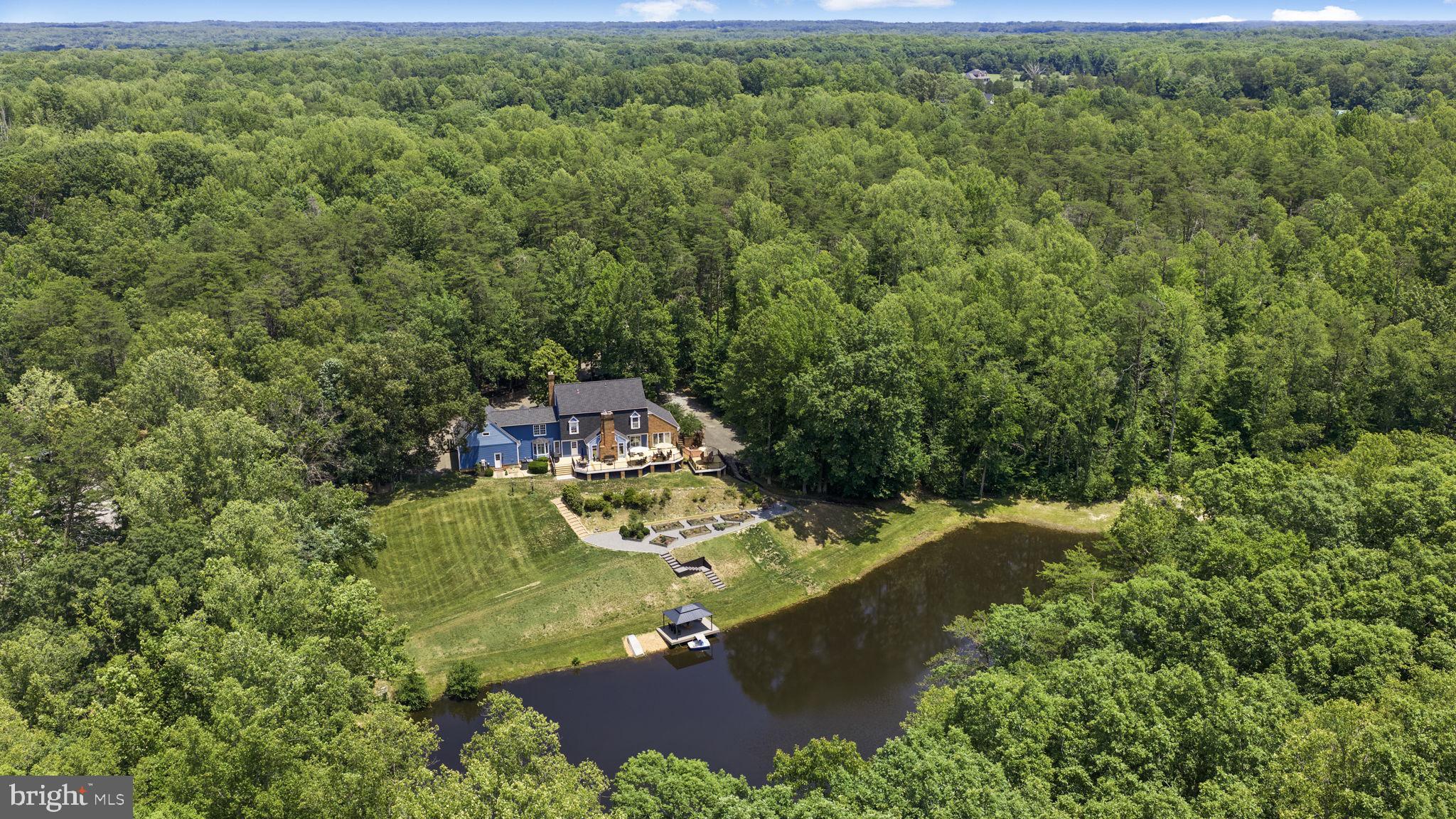 RIVER ROAD - Residential