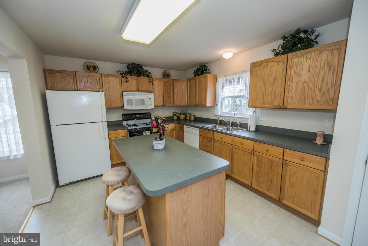 CRYSTAL HILL - Residential