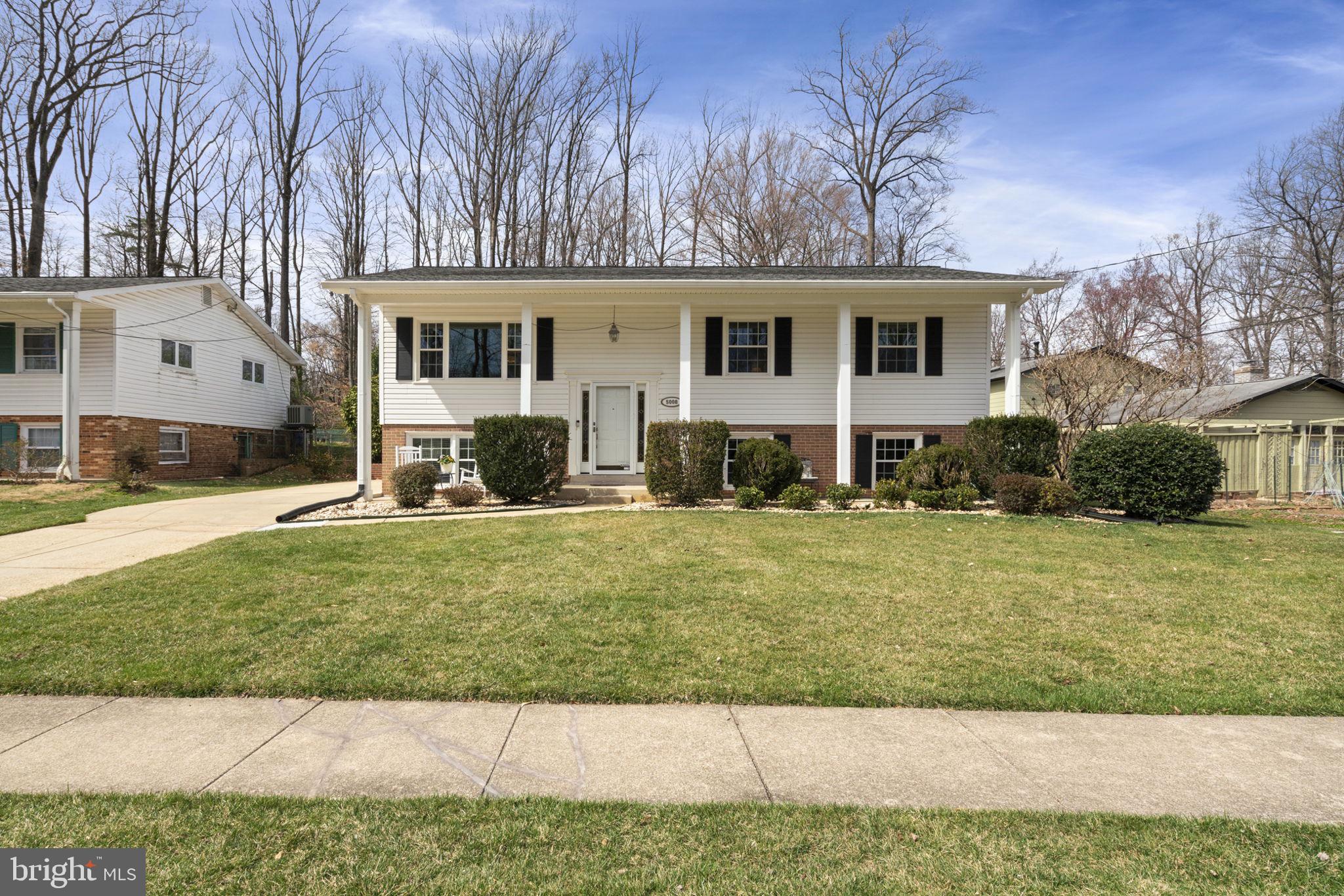 CANTERBURY WOODS - Residential