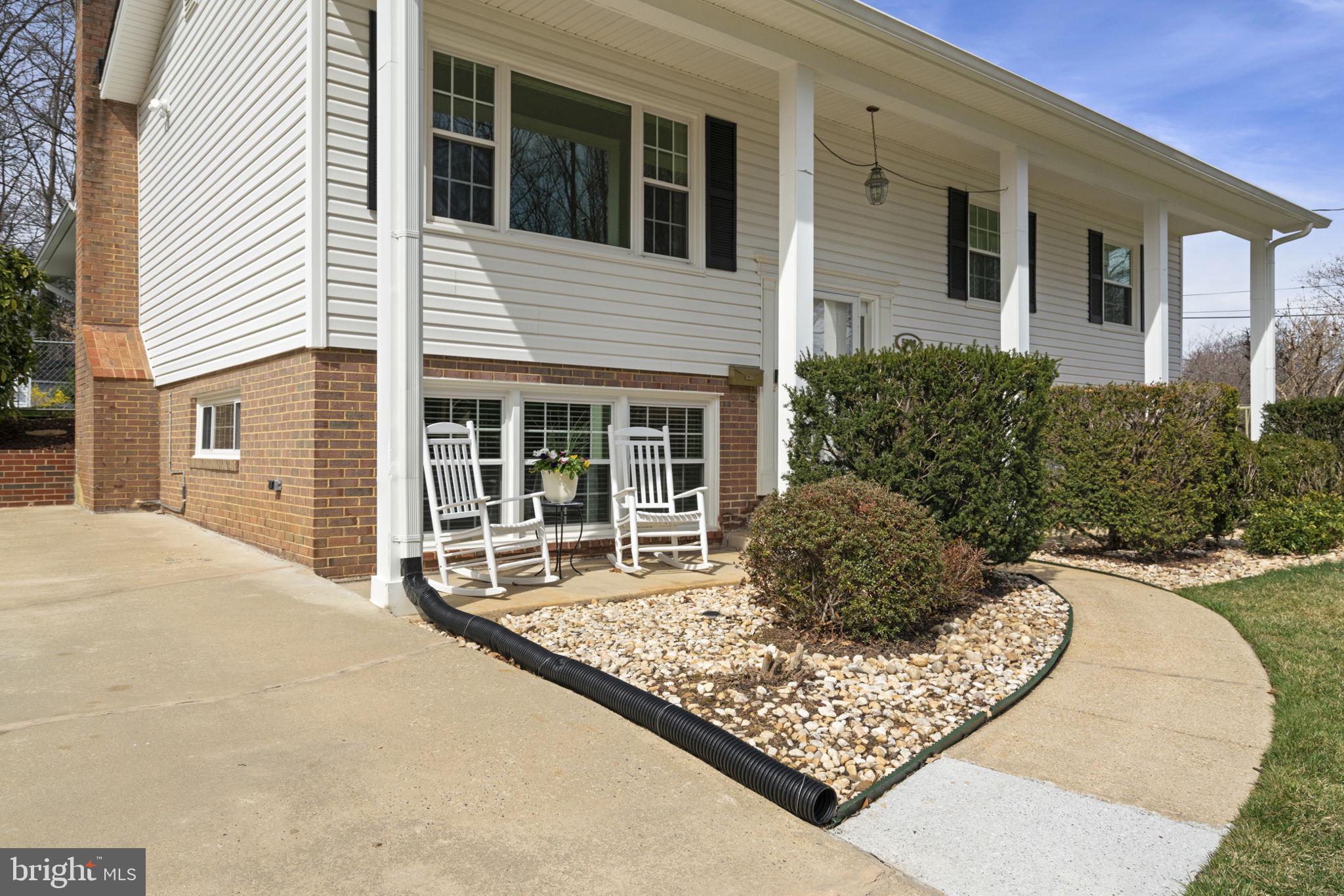 CANTERBURY WOODS - Residential