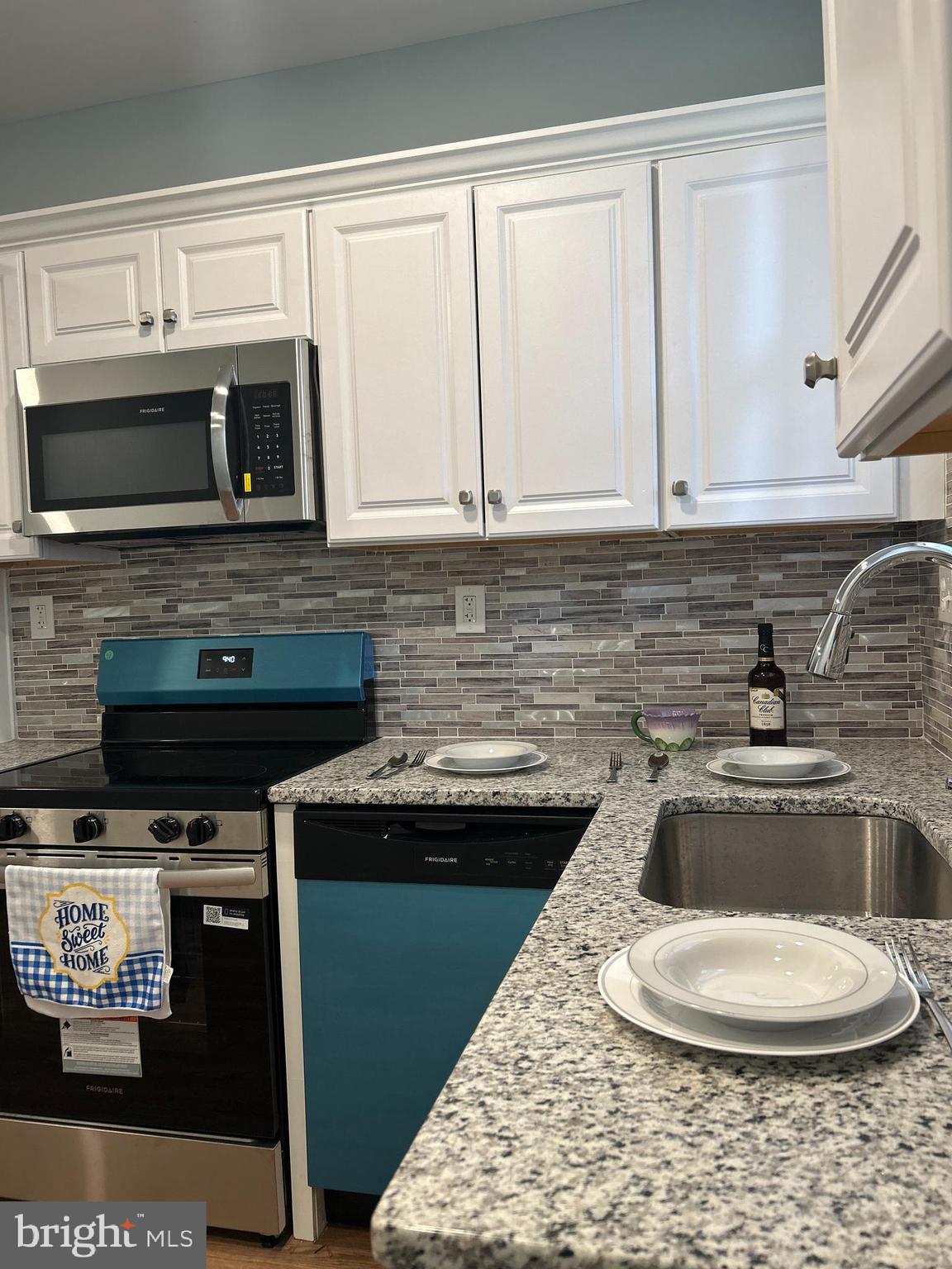 PENN NORTH - Residential