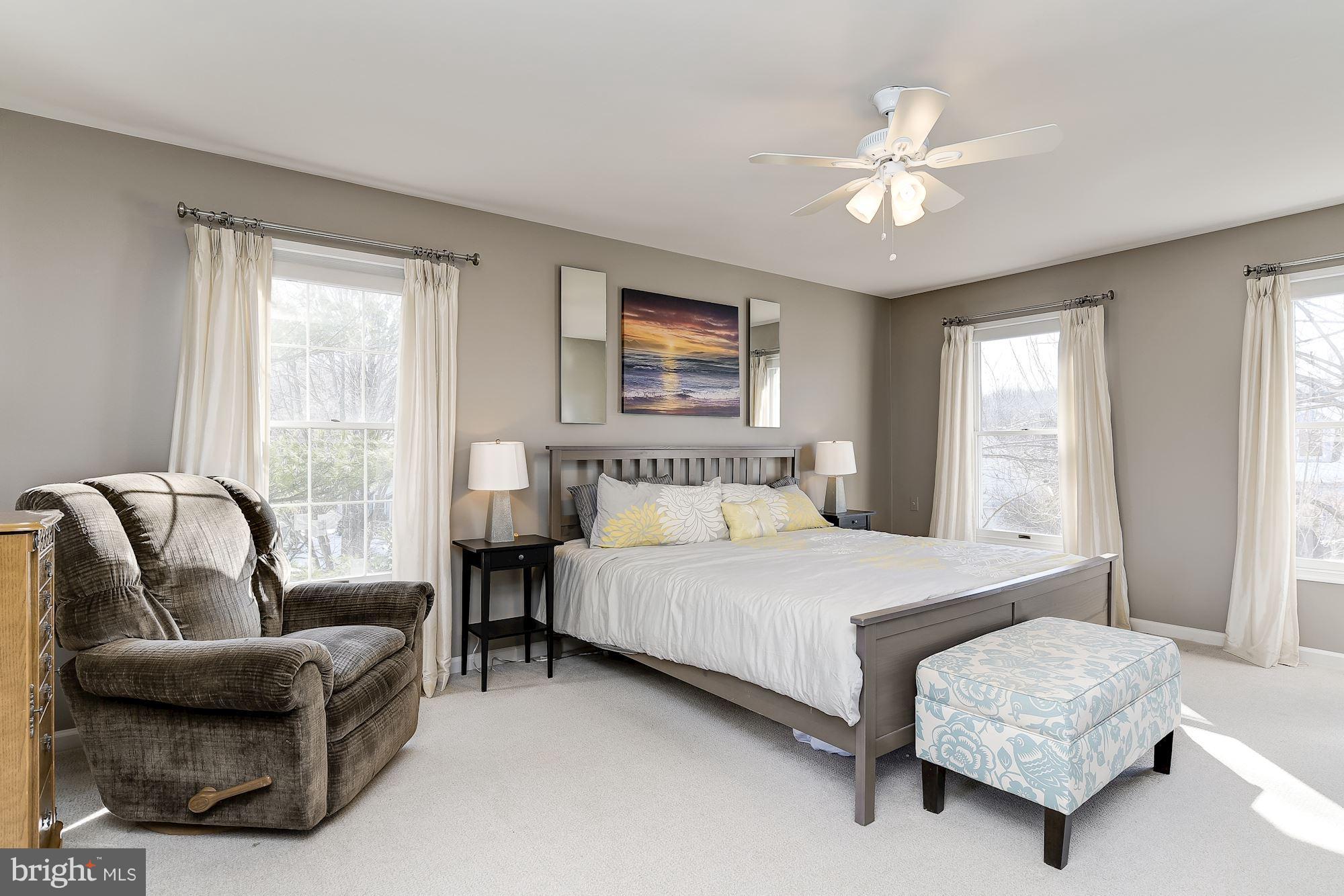MILLS FARM - Residential