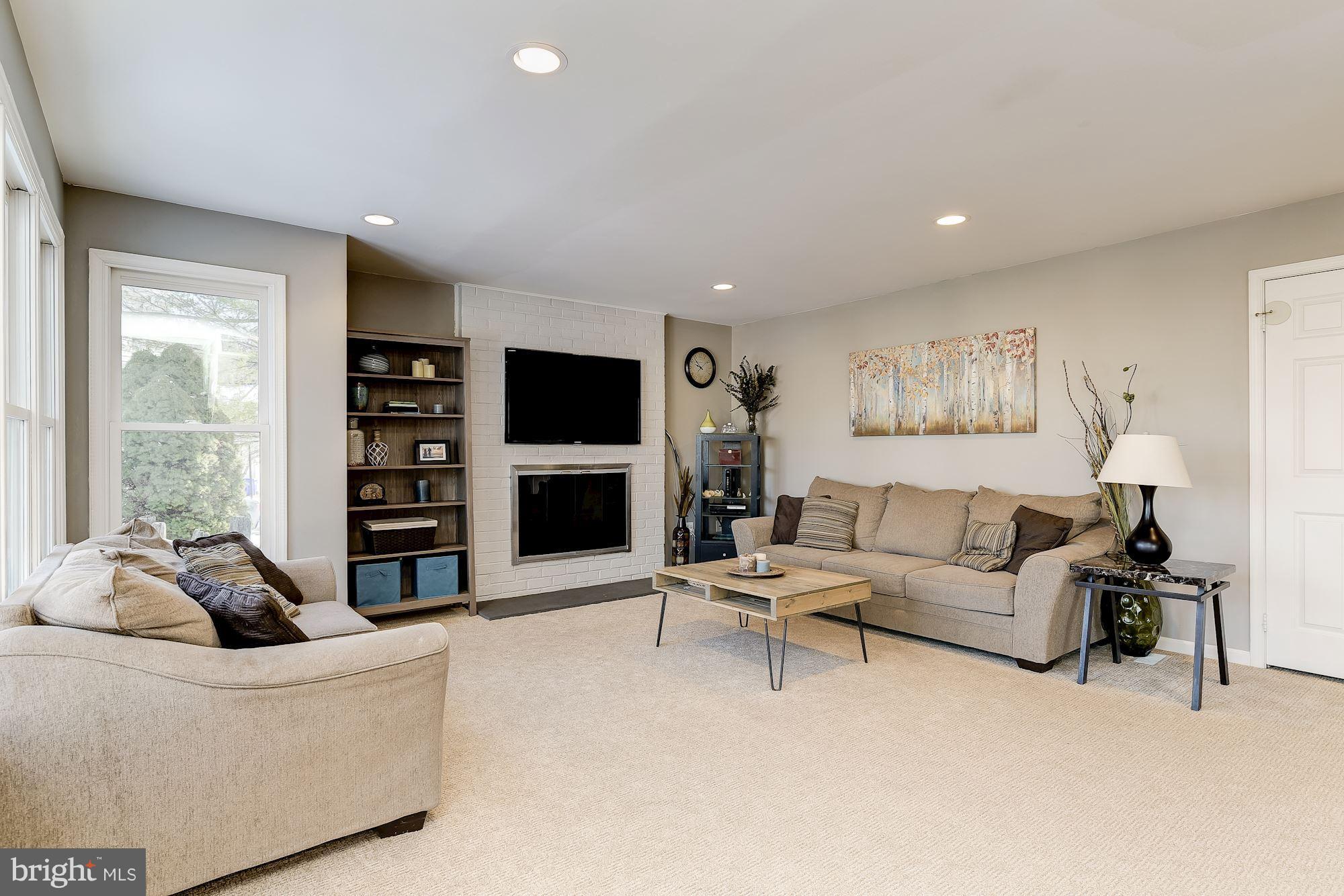 MILLS FARM - Residential