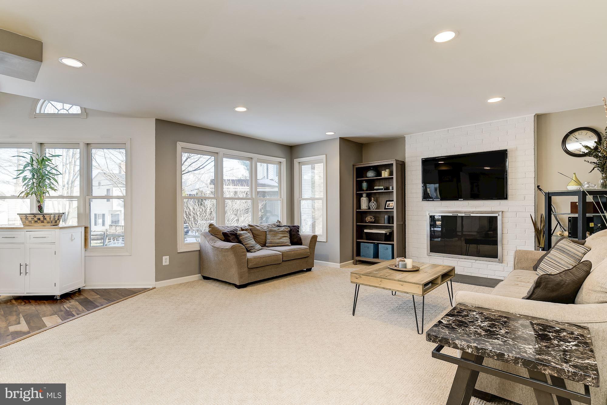 MILLS FARM - Residential