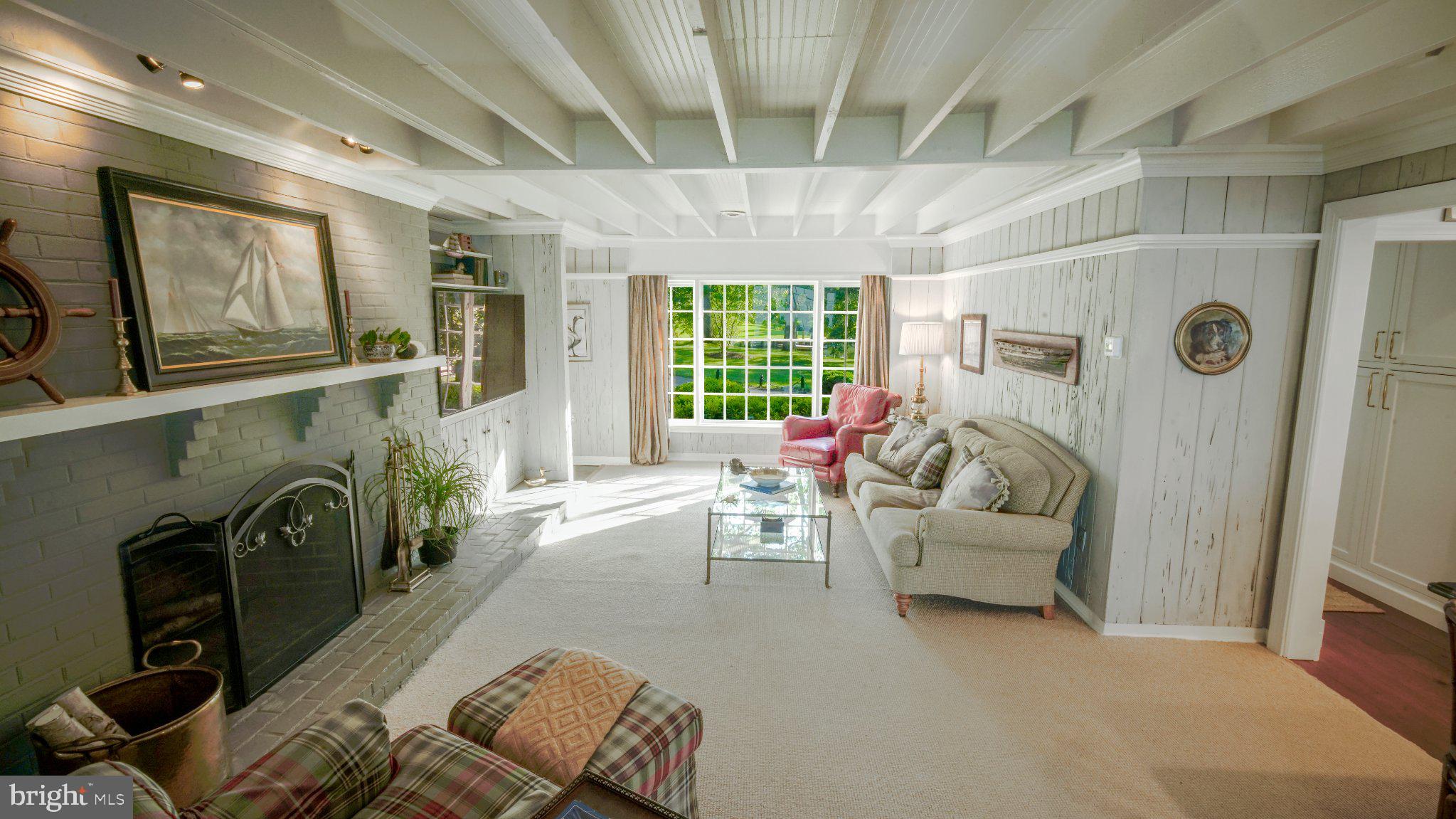 GALESVILLE - Residential
