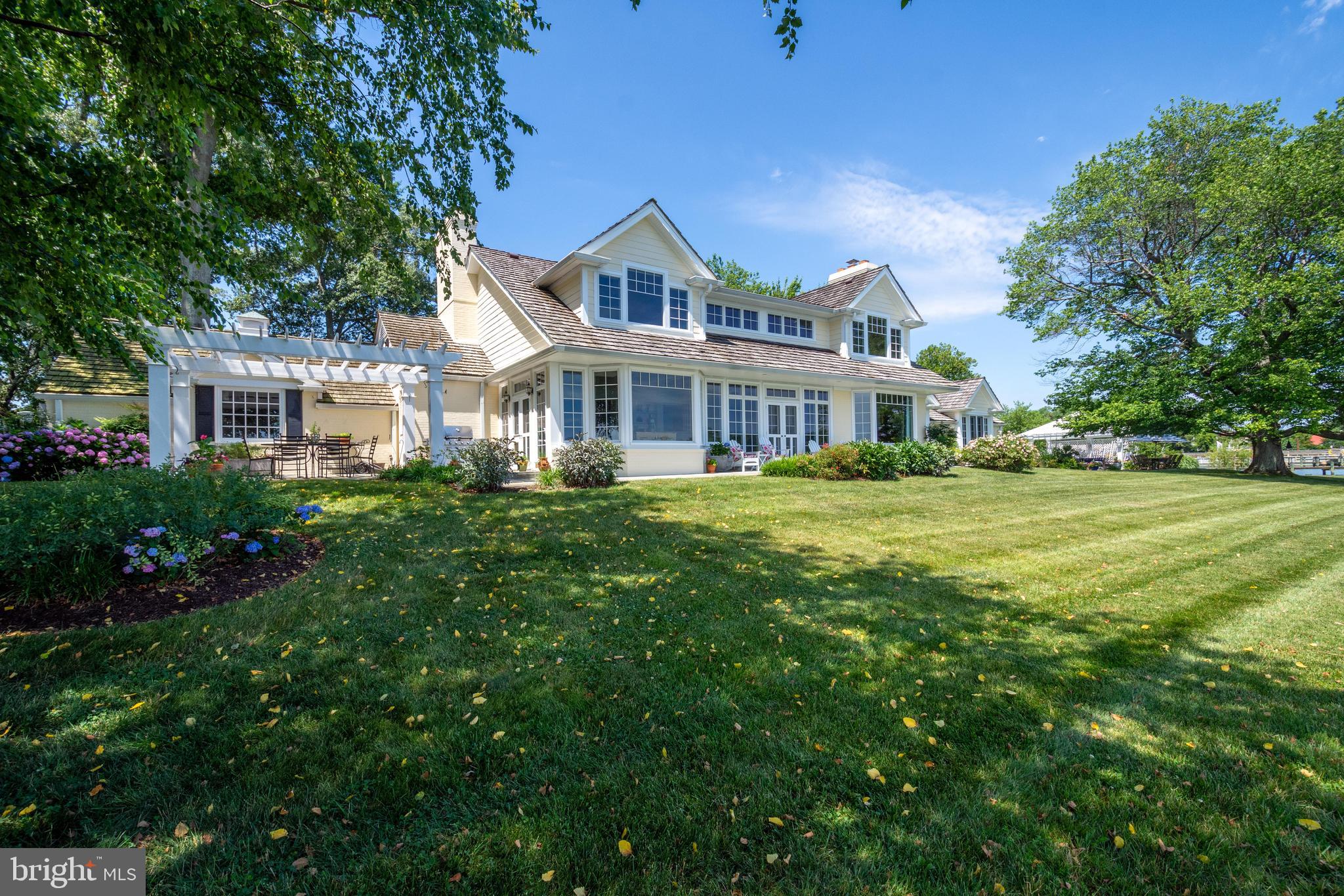 GALESVILLE - Residential