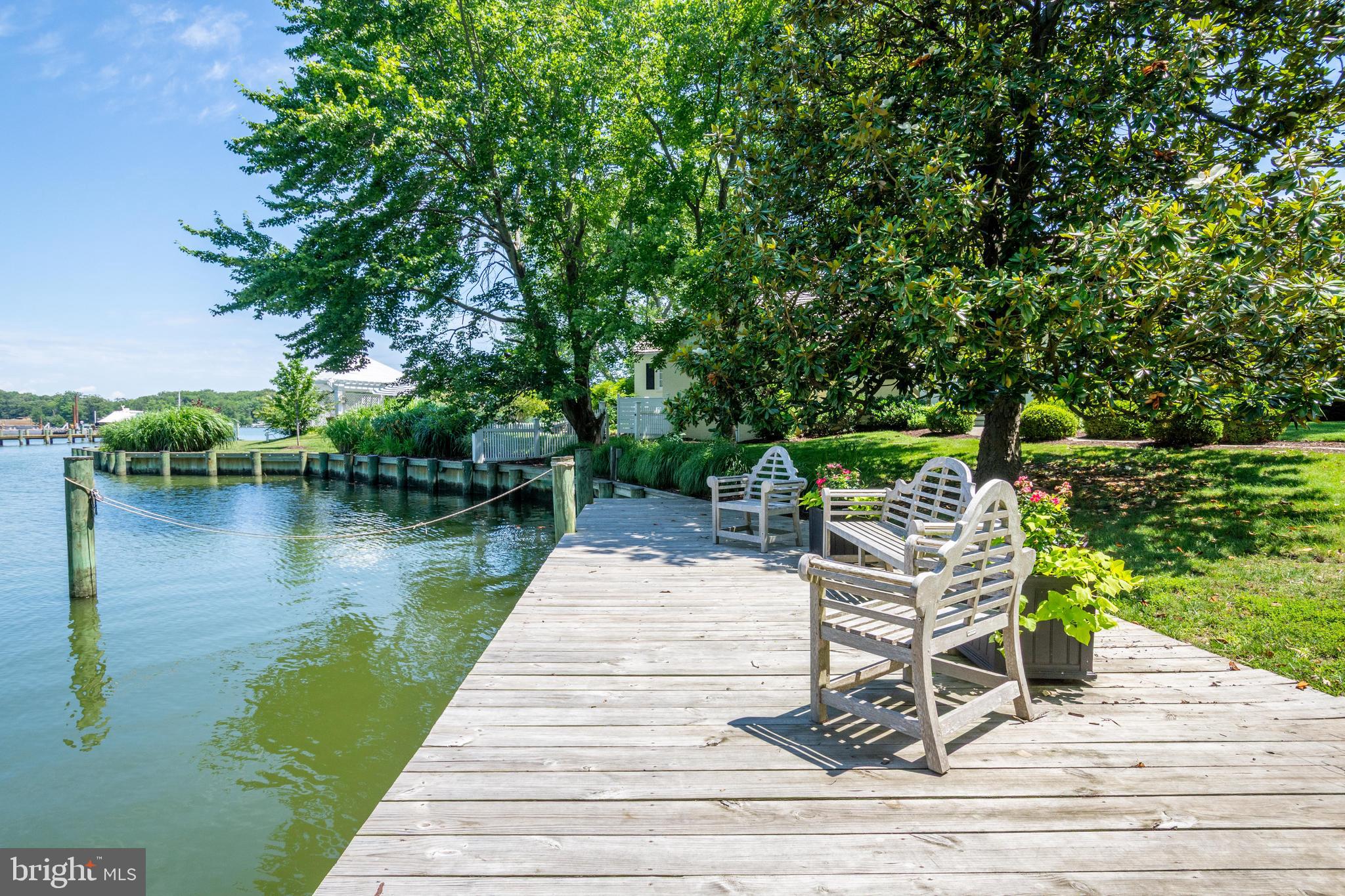 GALESVILLE - Residential